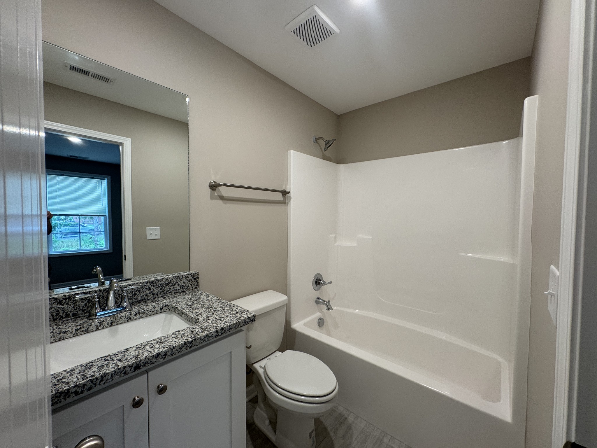 209 Mountaindale Dr Property Photo 15
