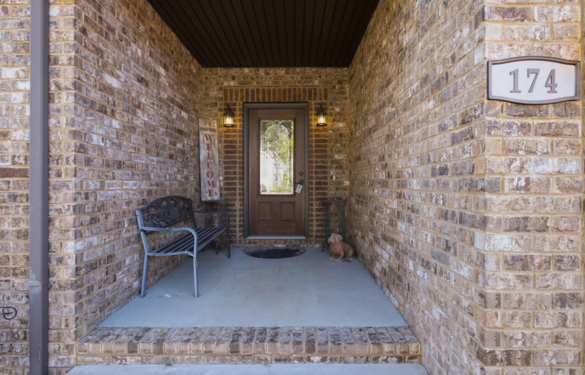 174 Fieldstone Ln Property Photo 4