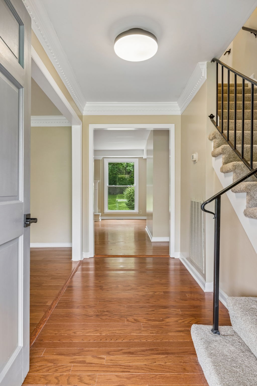 108 Poteat Pl Property Photo 6