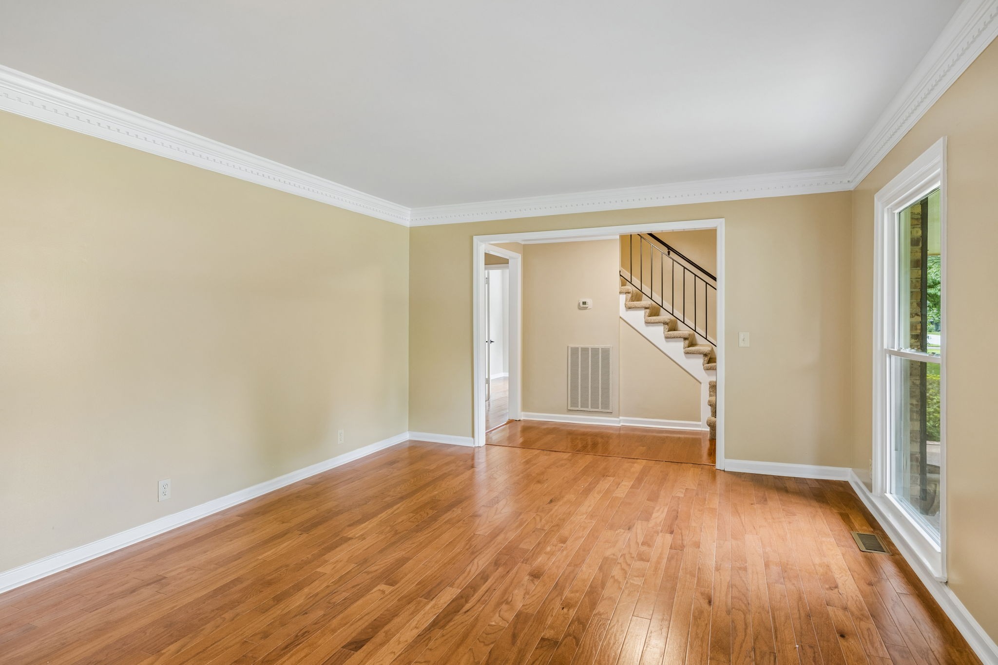 108 Poteat Pl Property Photo 11