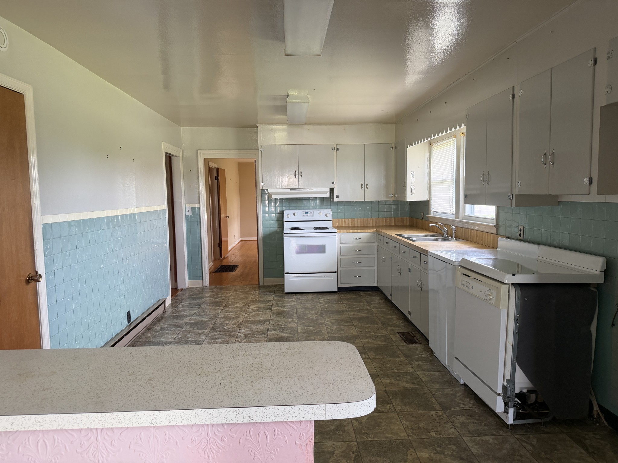 1501 E Depot St Property Photo 4
