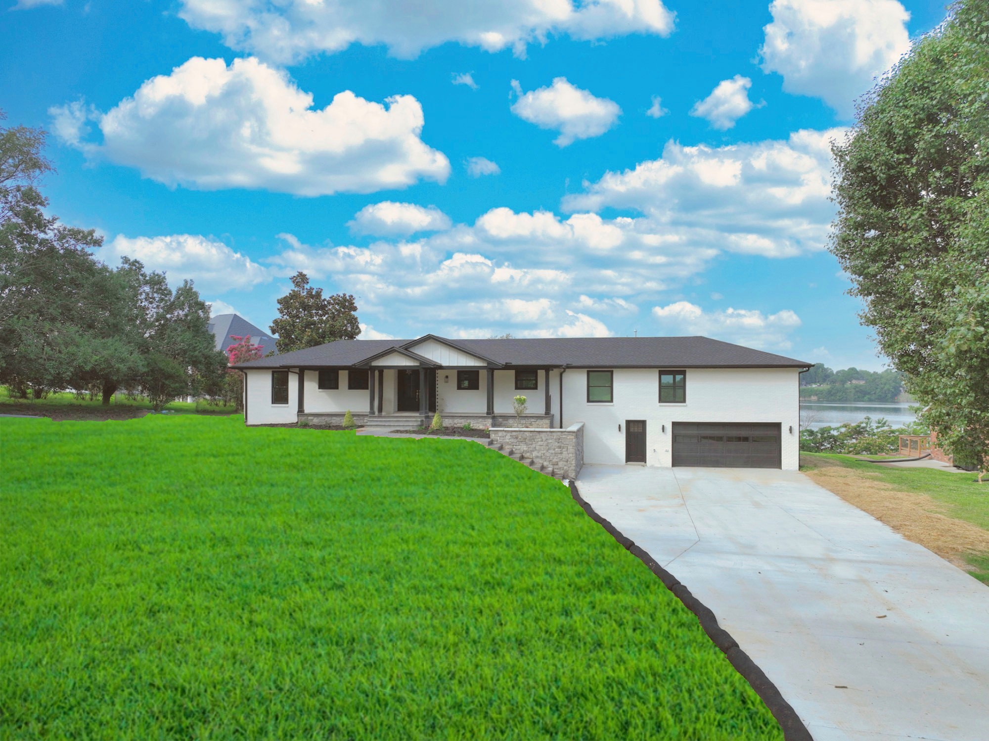 132 Circle Dr Property Photo 1