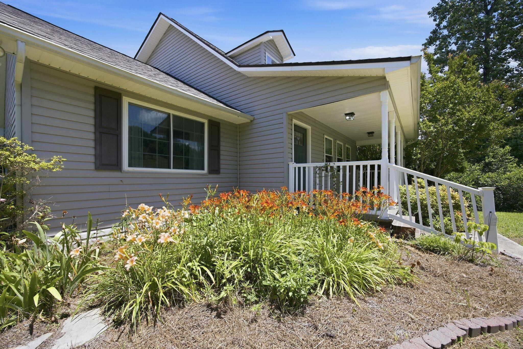 67 Whispering Pines Drive Property Photo 3