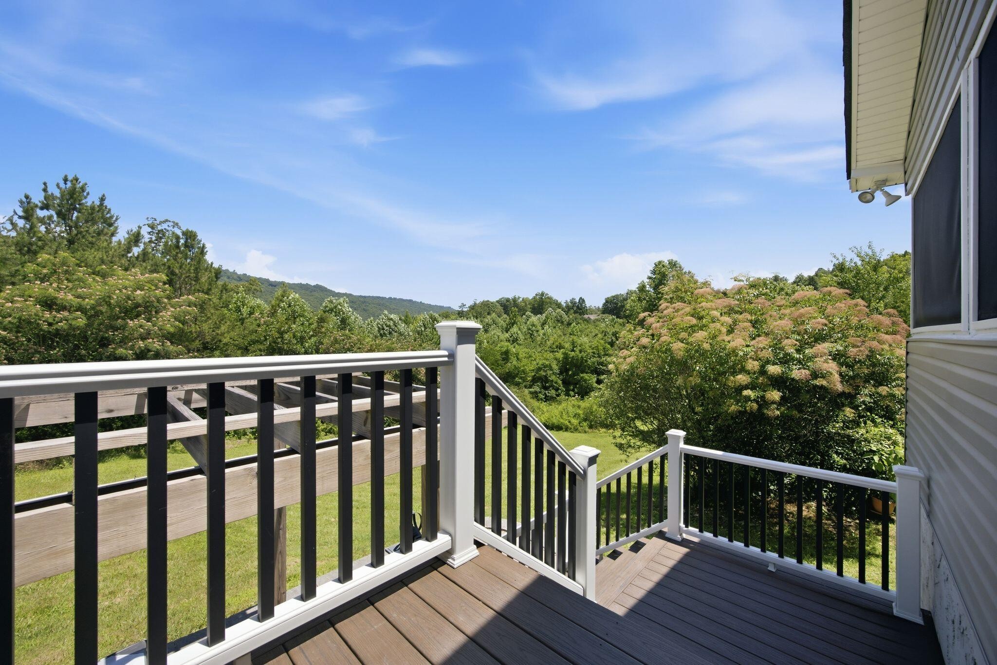 67 Whispering Pines Drive Property Photo 25