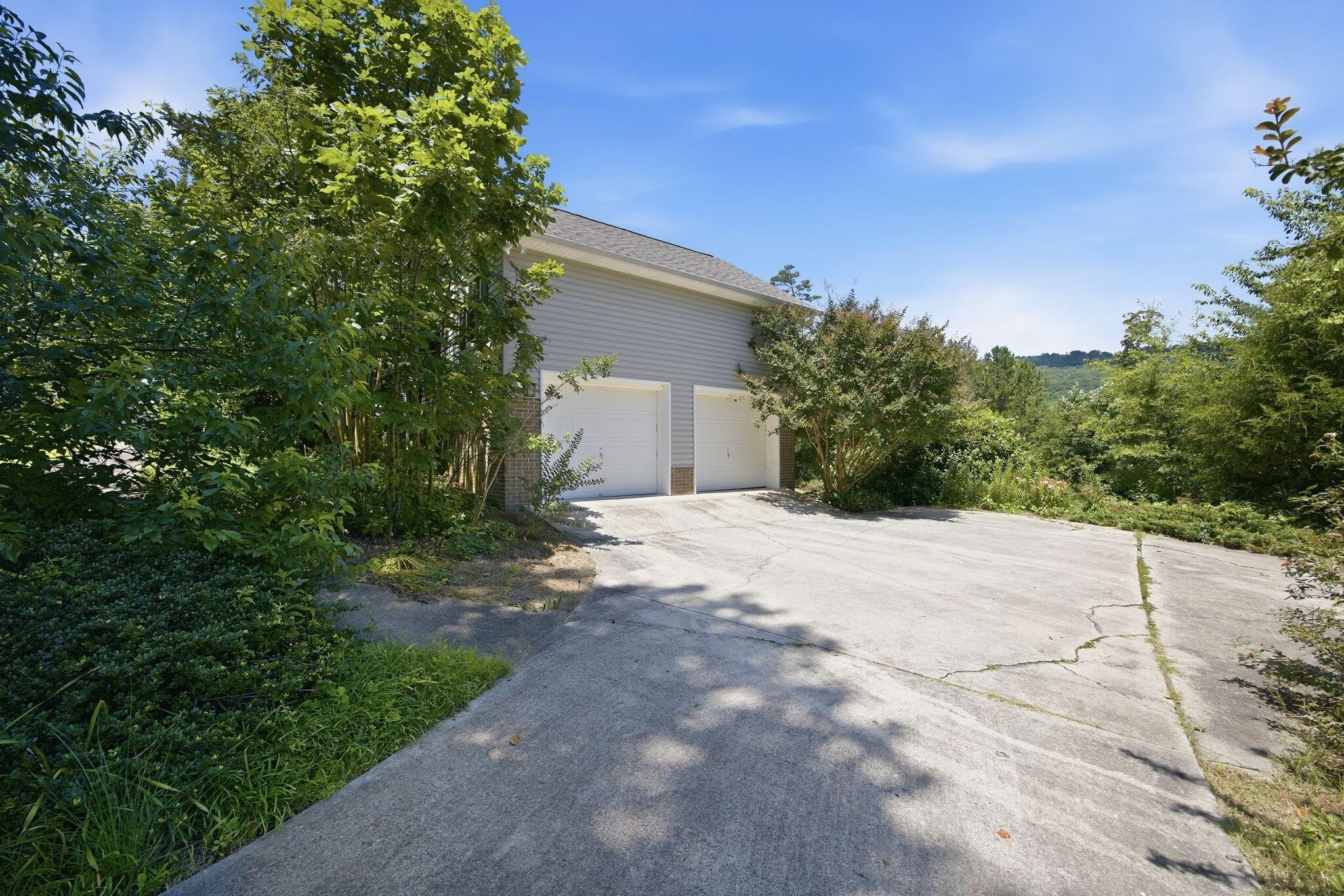 67 Whispering Pines Drive Property Photo 33