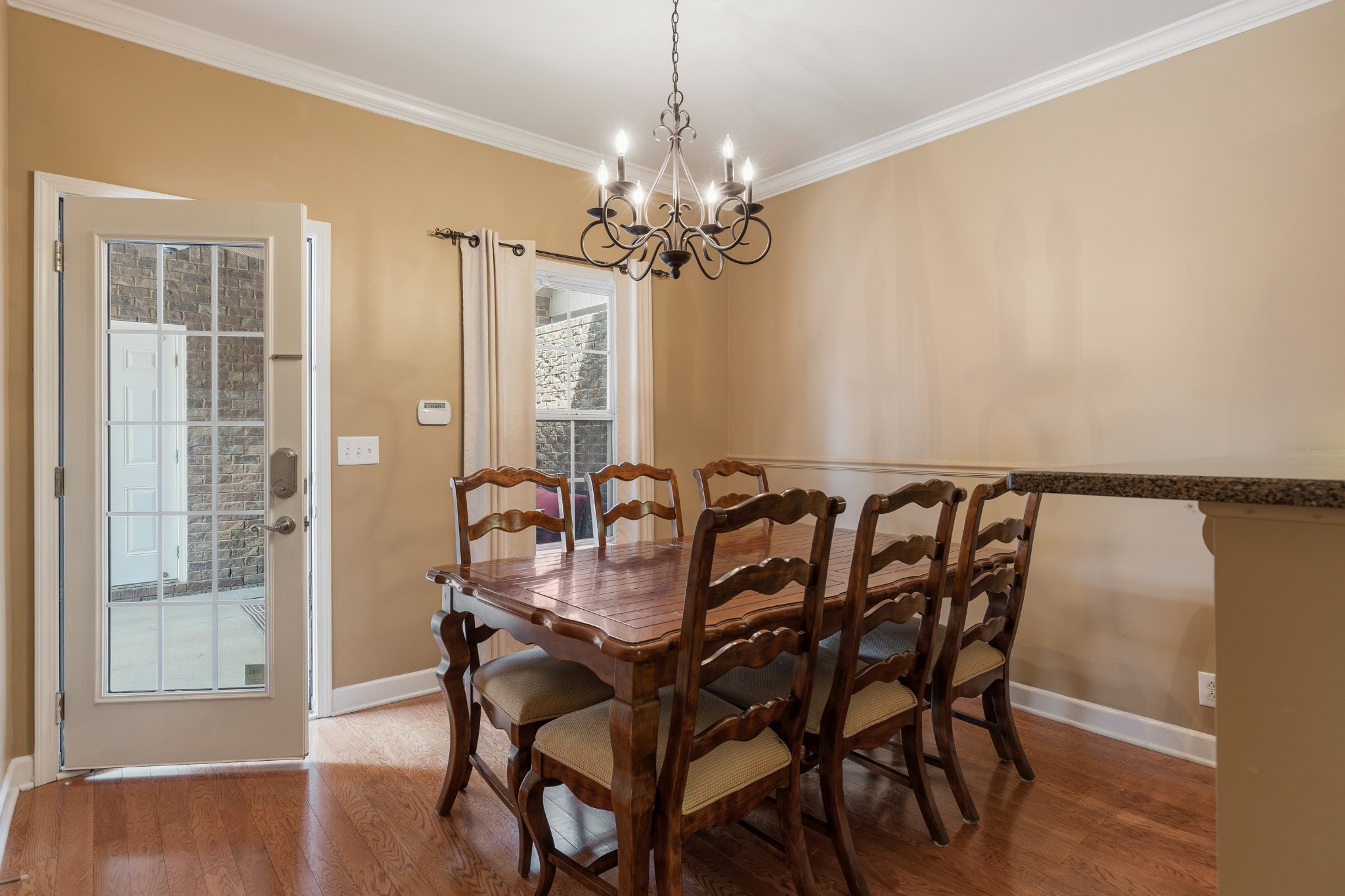 2150 Cason Ln Property Photo 10
