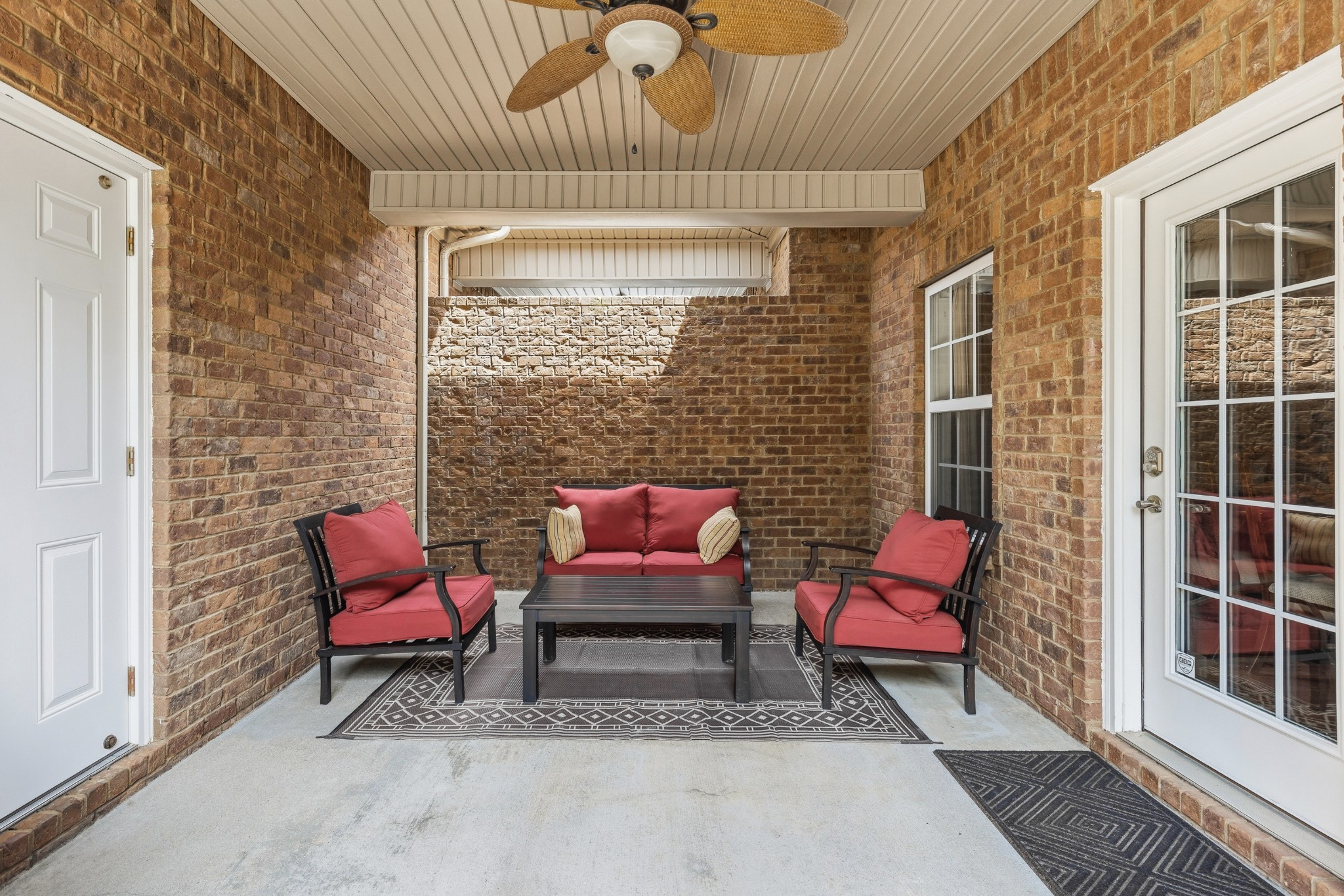 2150 Cason Ln Property Photo 24