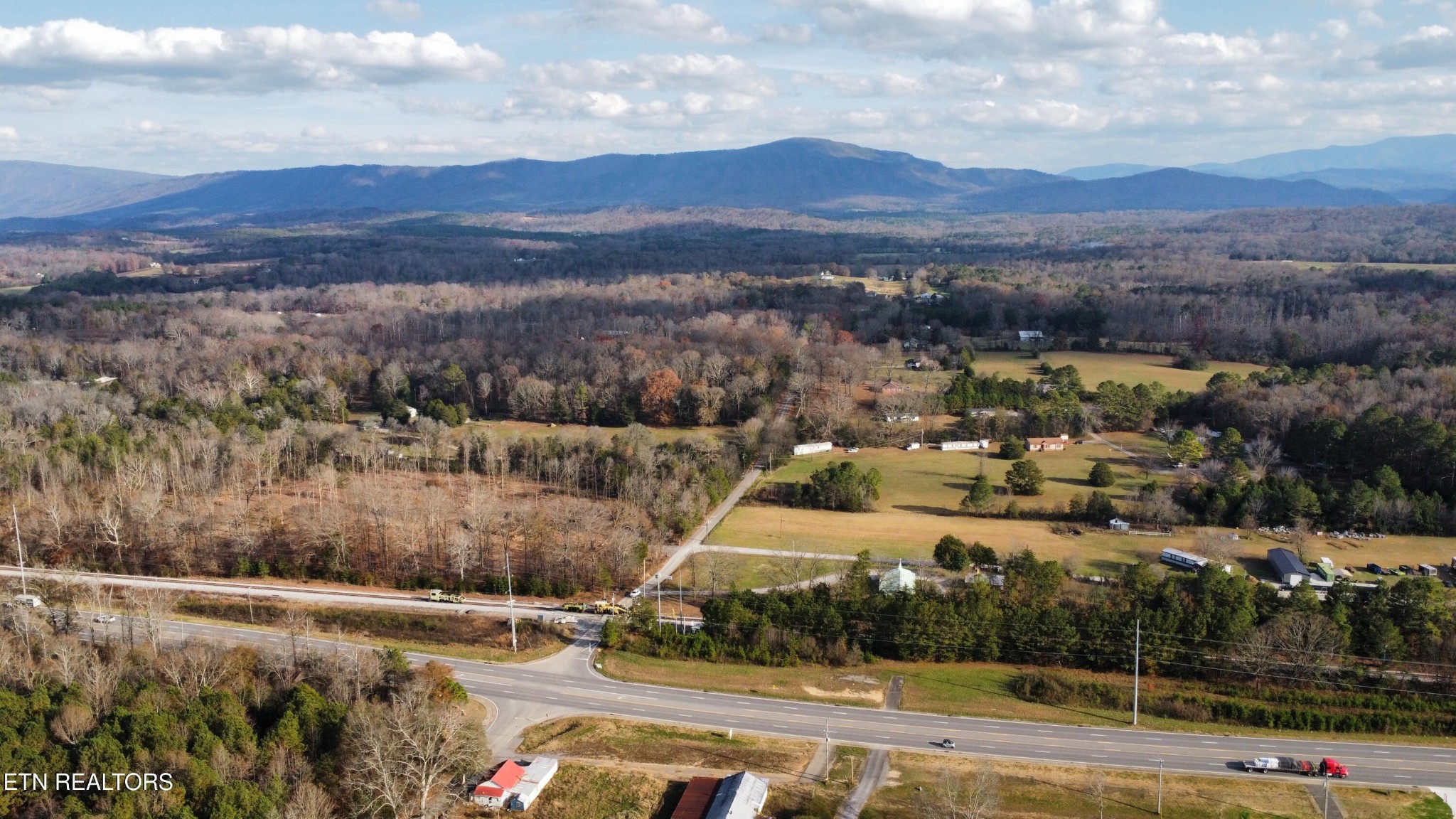 4515 Highway 411 Property Photo 12