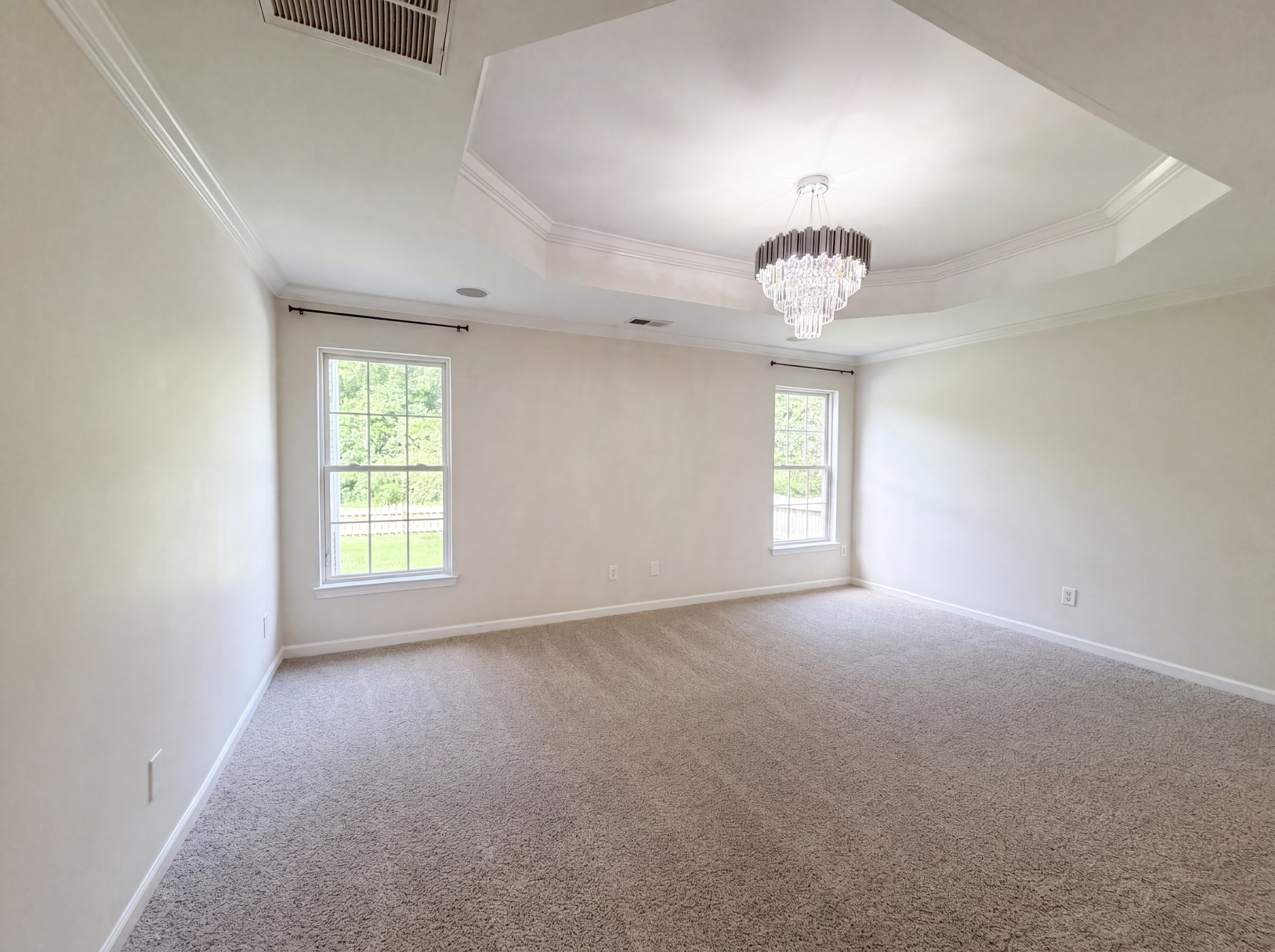 1027 Countess Ln Property Photo 10