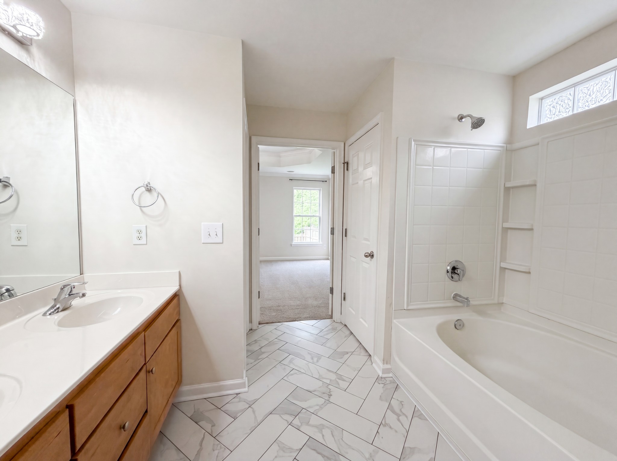 1027 Countess Ln Property Photo 25