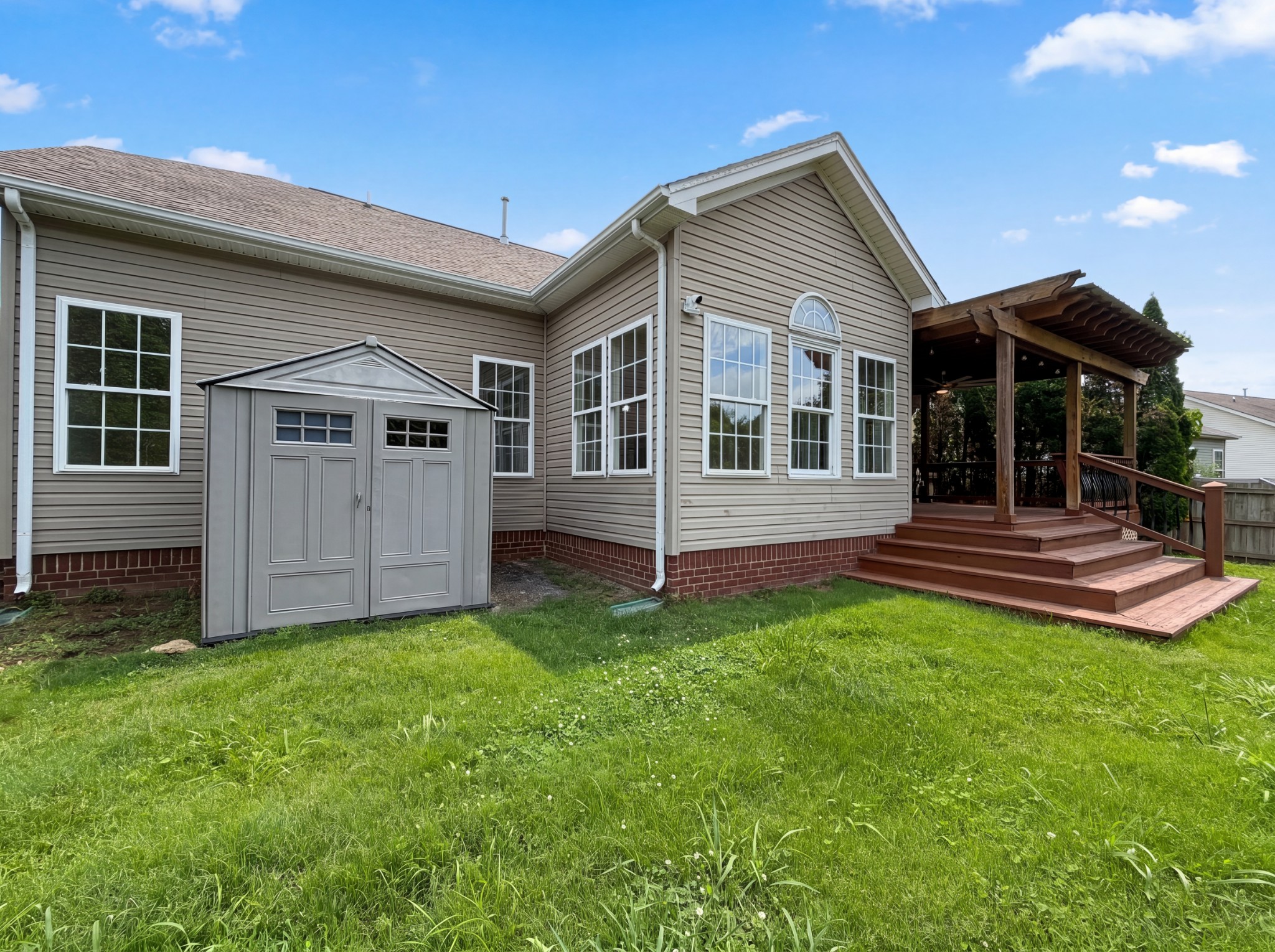 1027 Countess Ln Property Photo 30