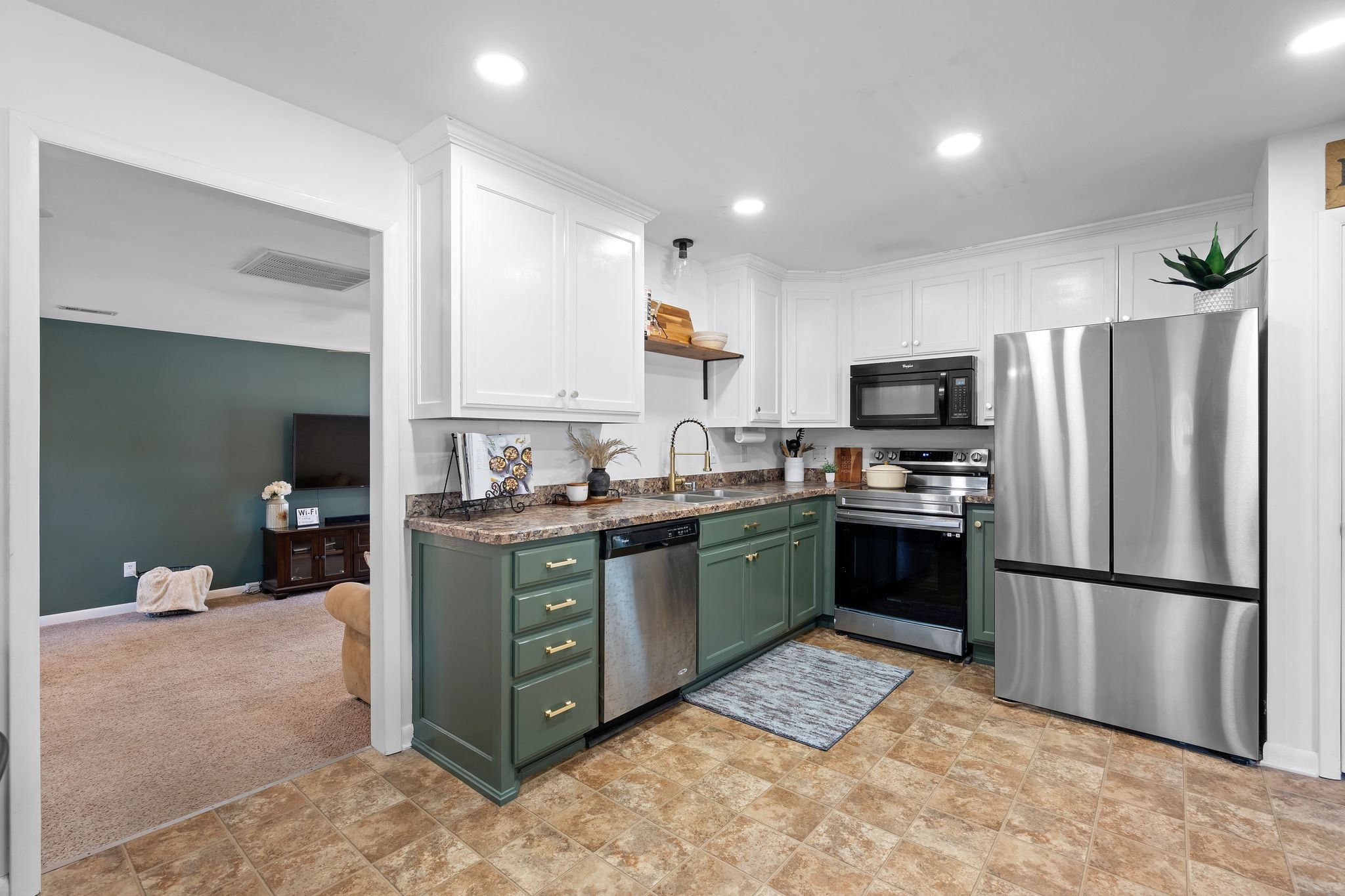 105 Billy Robb St Property Photo 17