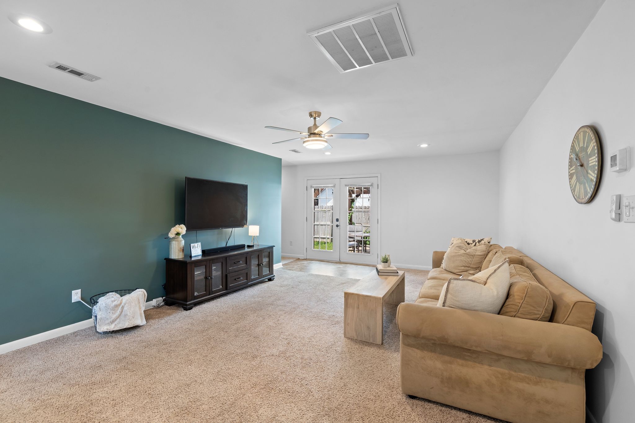 105 Billy Robb St Property Photo 19