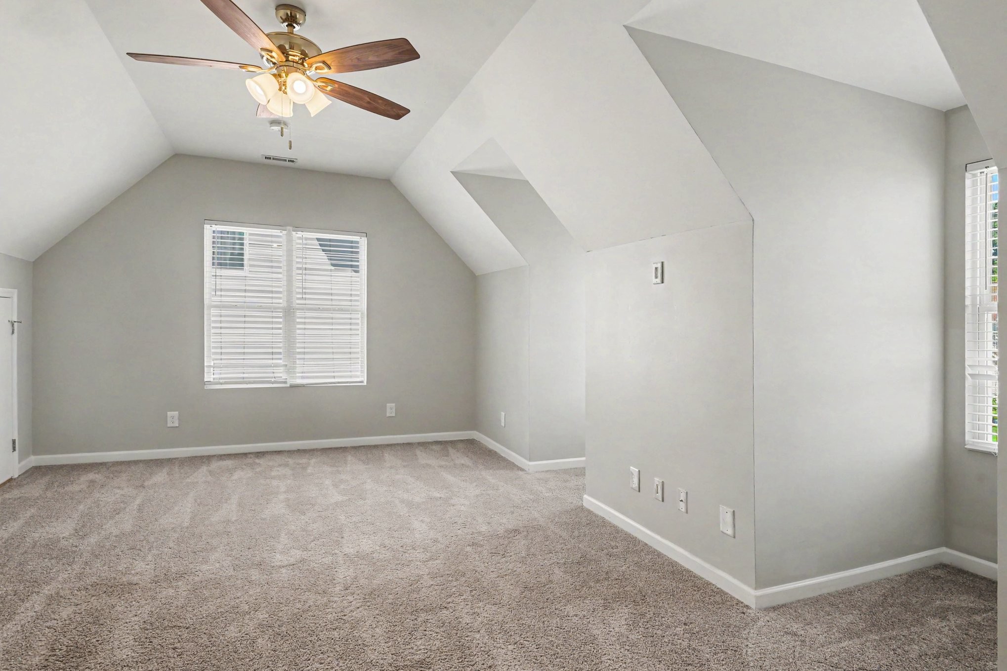 1405 Goodnight Ct Property Photo 6