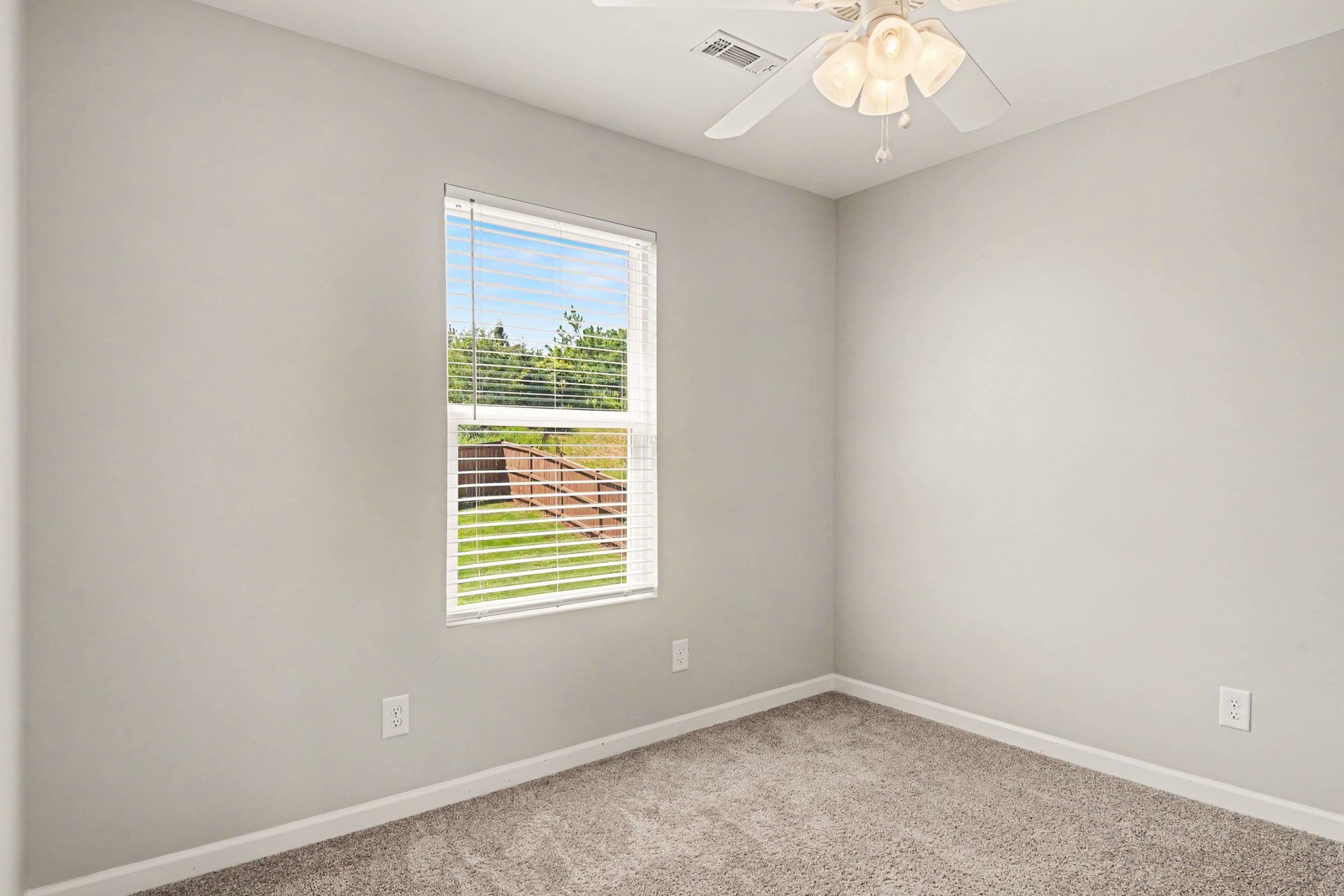 1405 Goodnight Ct Property Photo 9