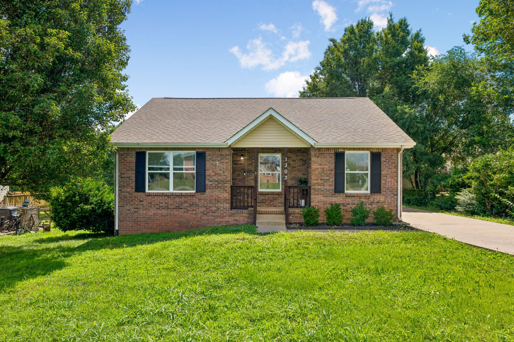 1303 Chucker Dr Property Photo 1