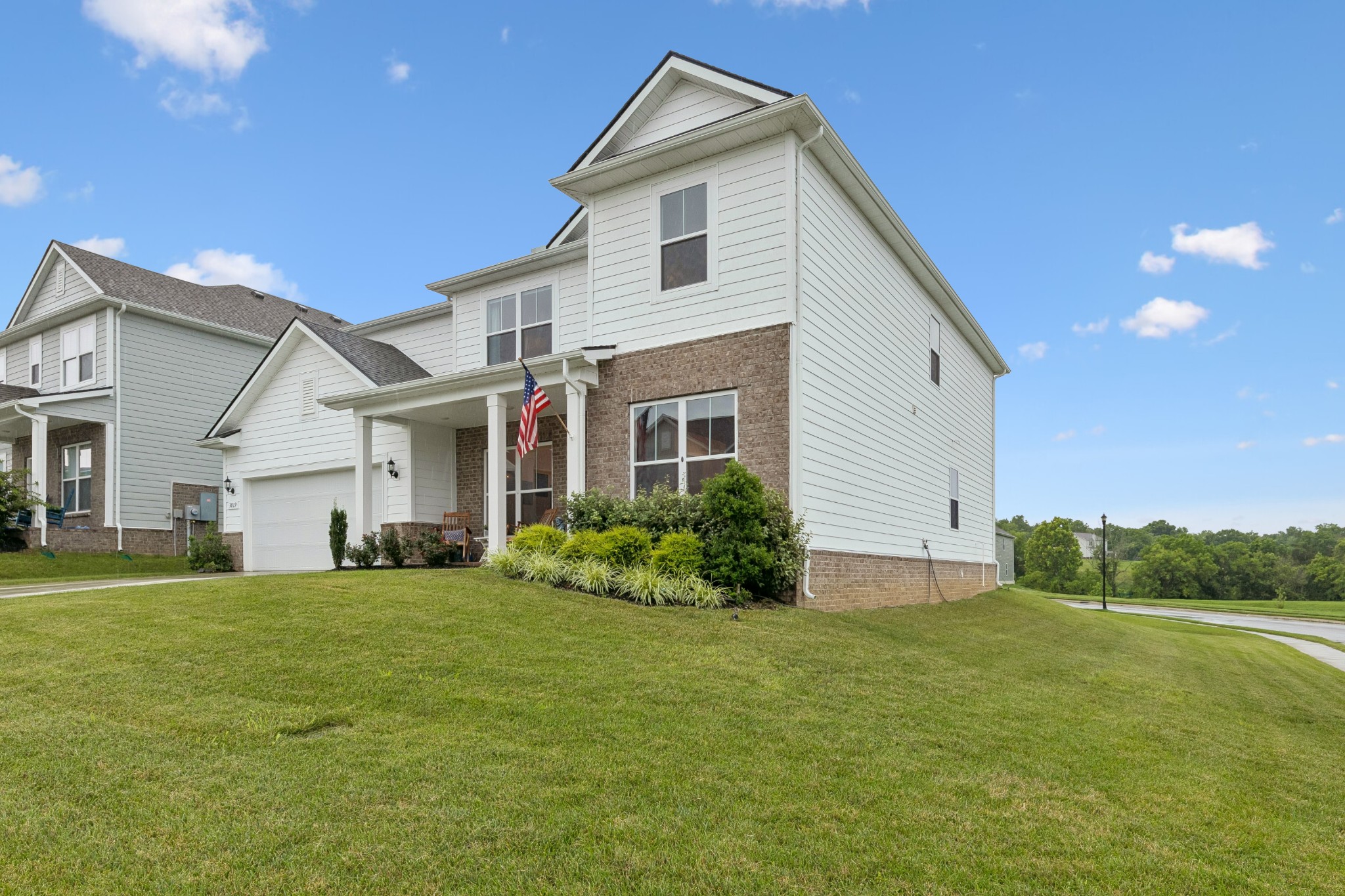 3819 Lantern Ln Property Photo 4