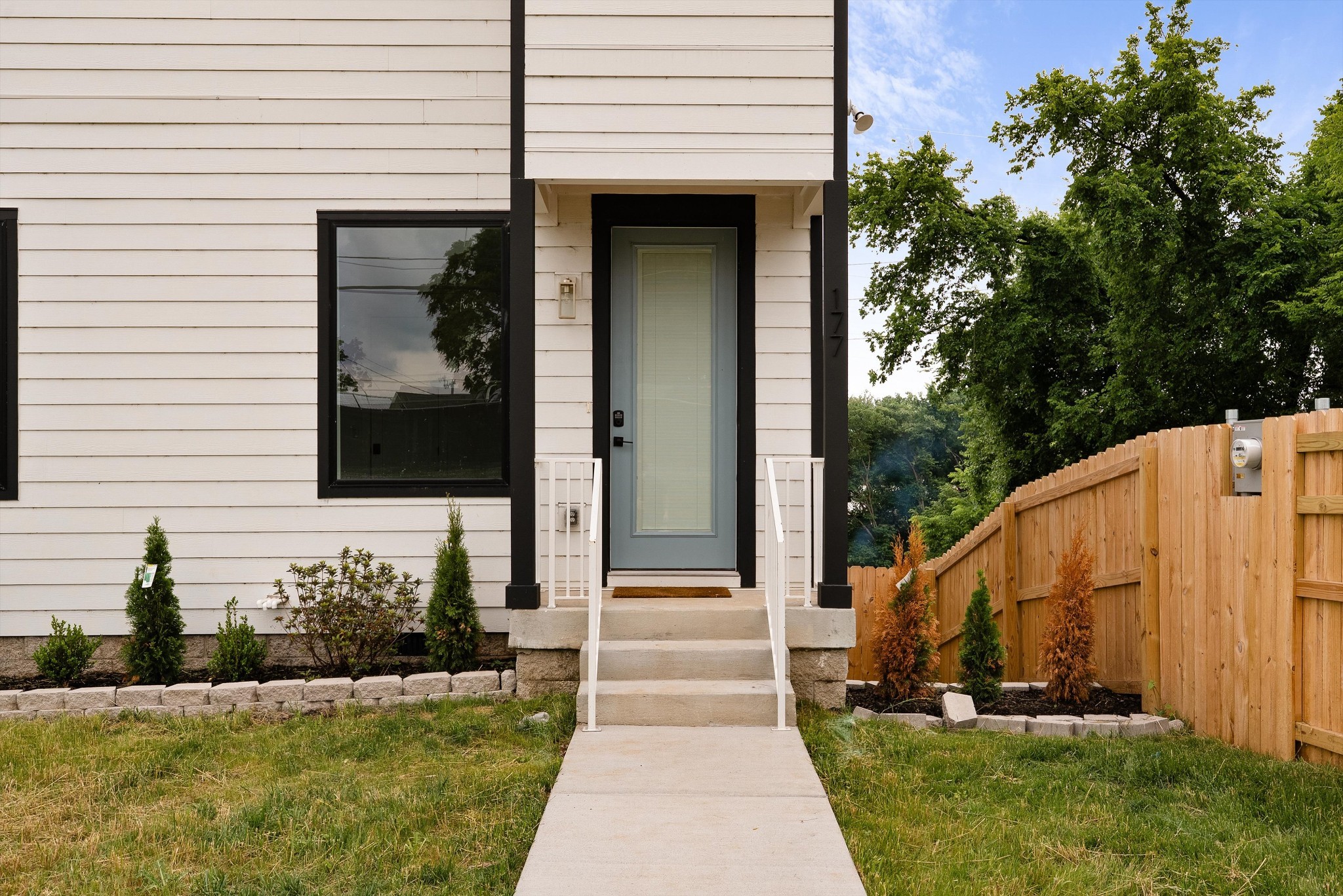 177 Little Green St Property Photo 1
