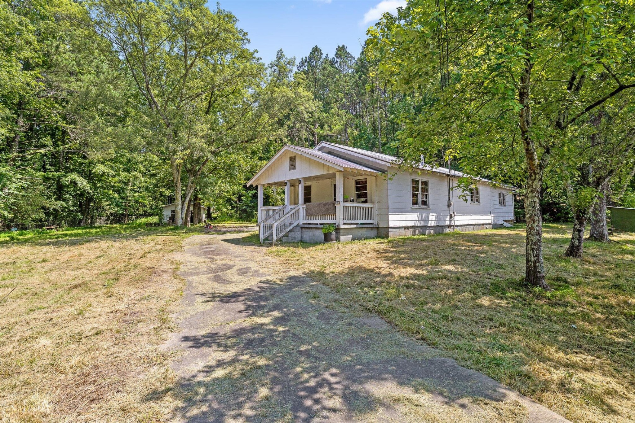 2727 Old Tilton Road Property Photo 12