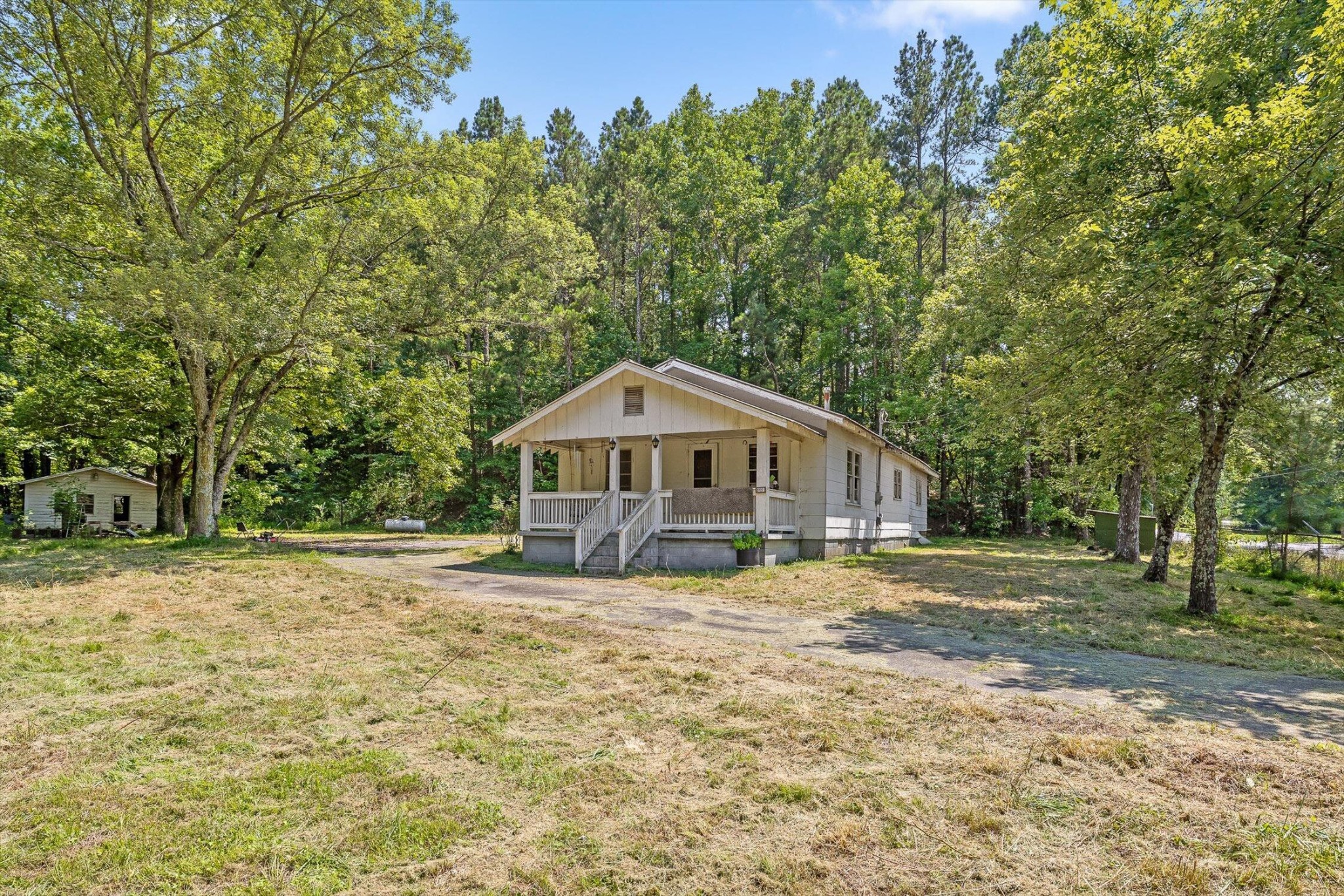 2727 Old Tilton Road Property Photo 32