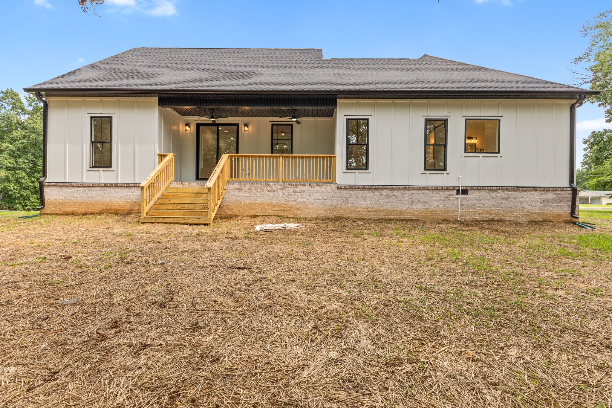 1064 Mulberry Street Property Photo 6
