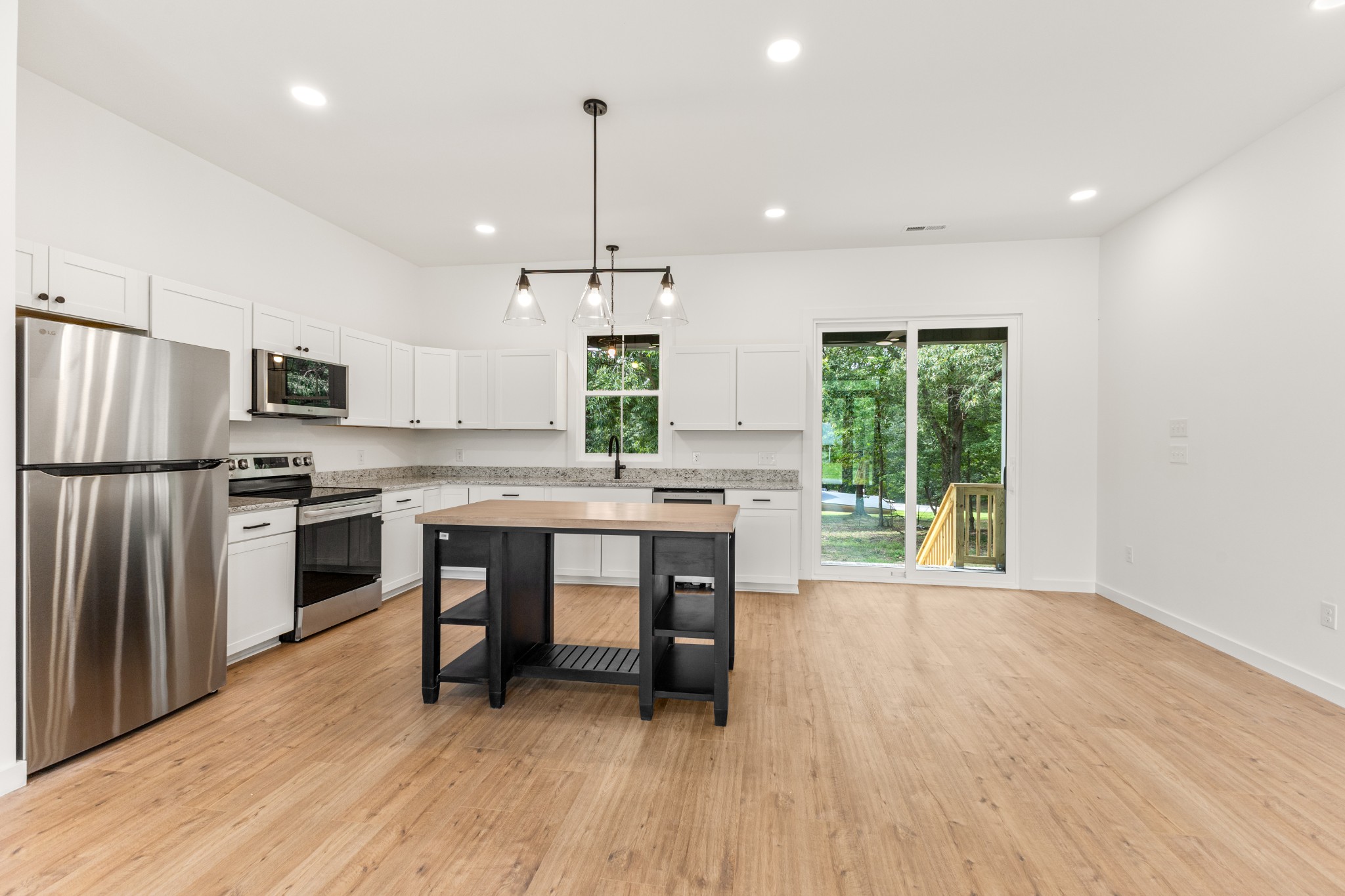 1064 Mulberry Street Property Photo 18