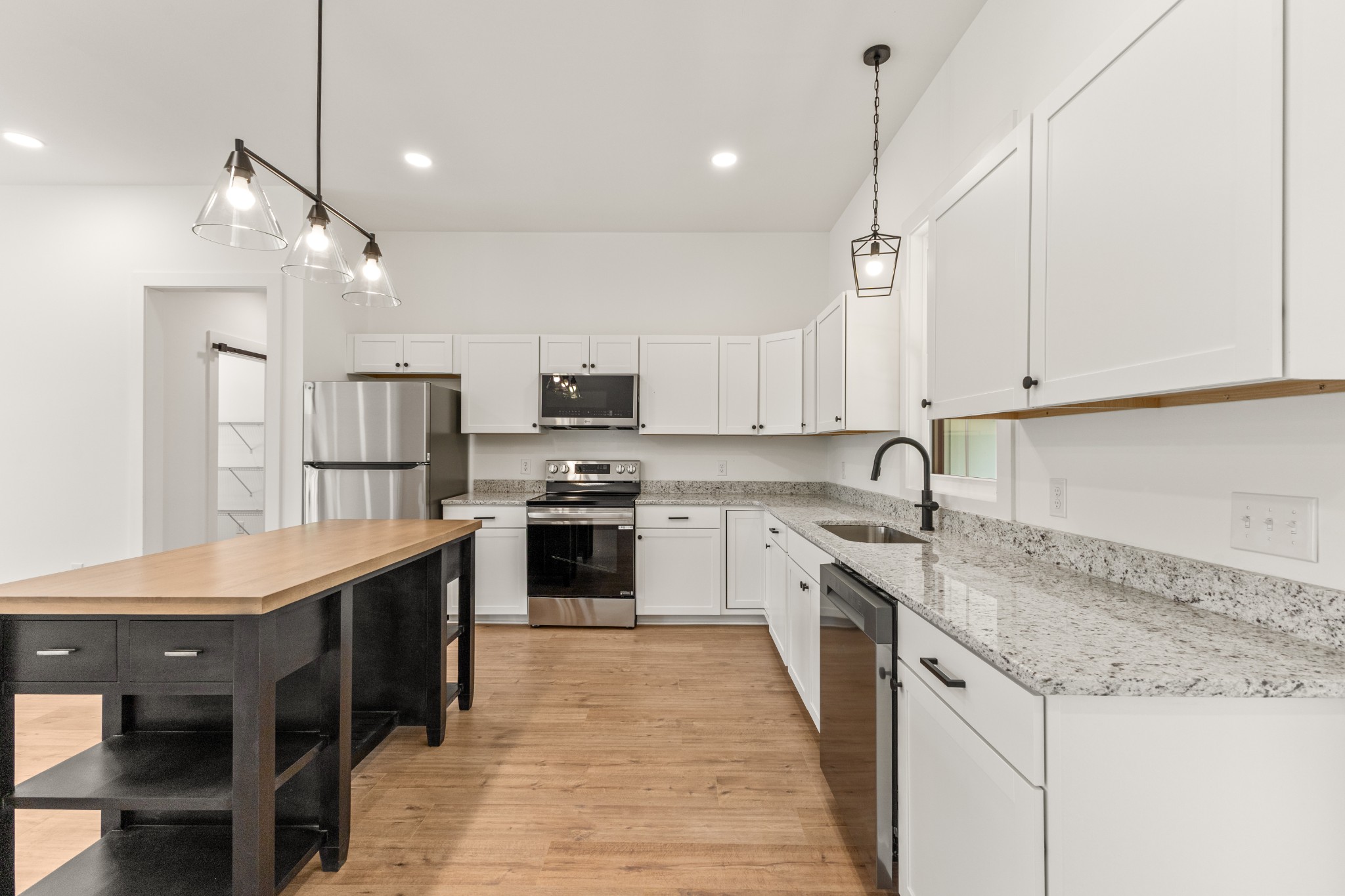 1064 Mulberry Street Property Photo 22