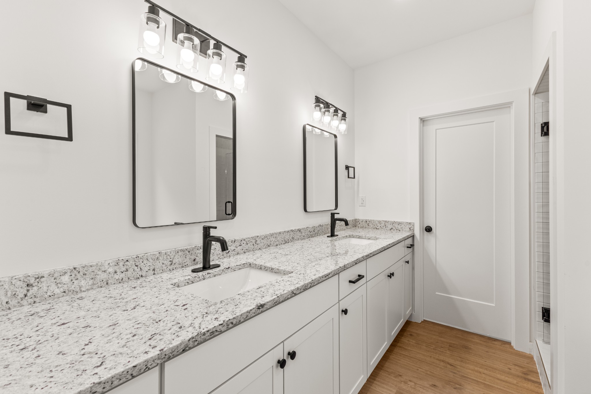 1064 Mulberry Street Property Photo 32