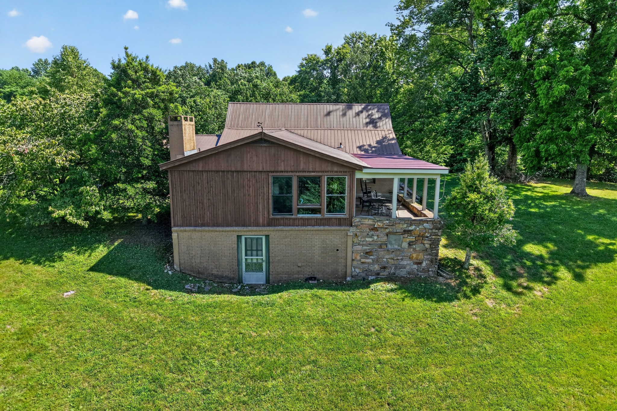 280 Timber Ln Property Photo 17