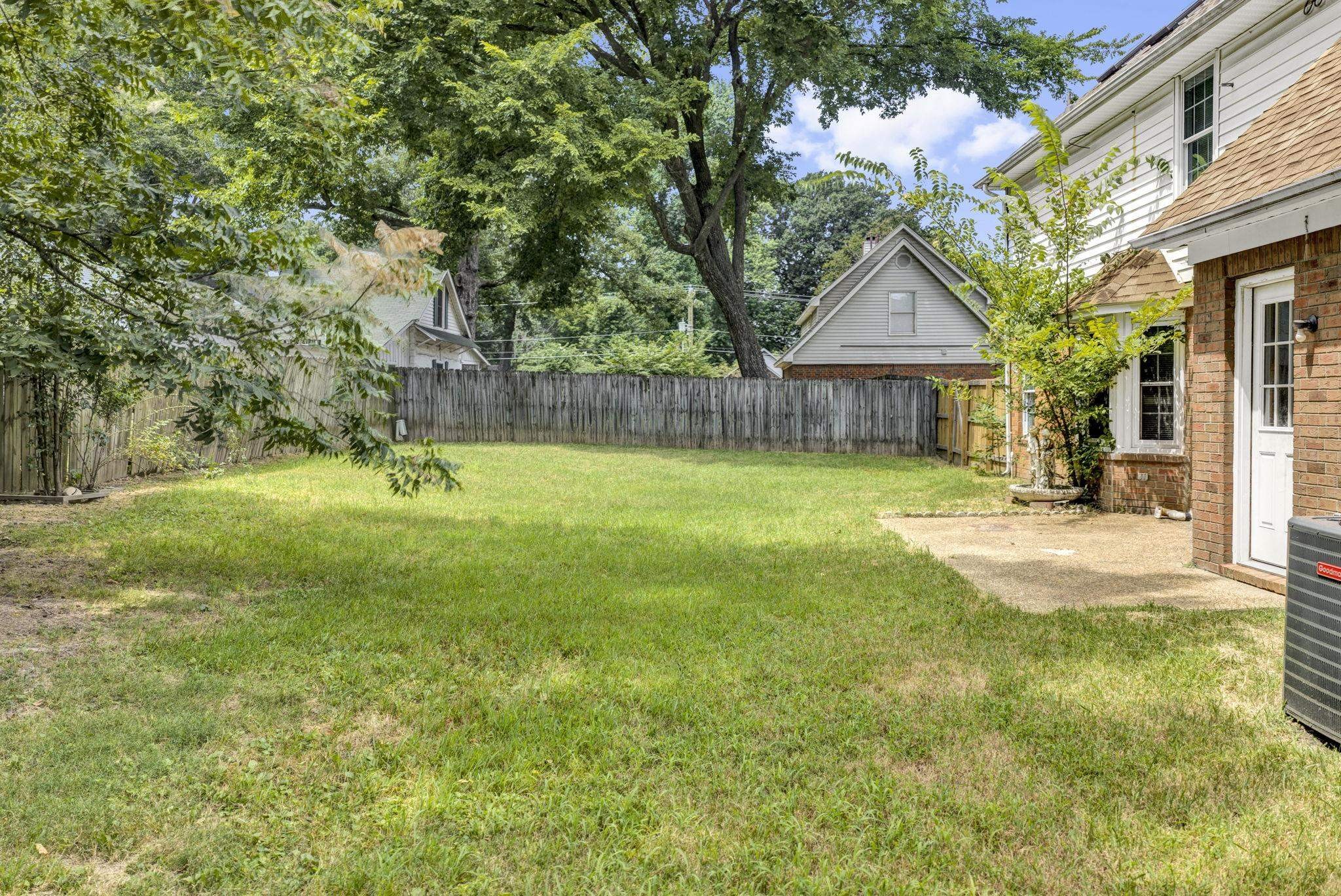 5875 Sycamore Manor Cv Property Photo 29