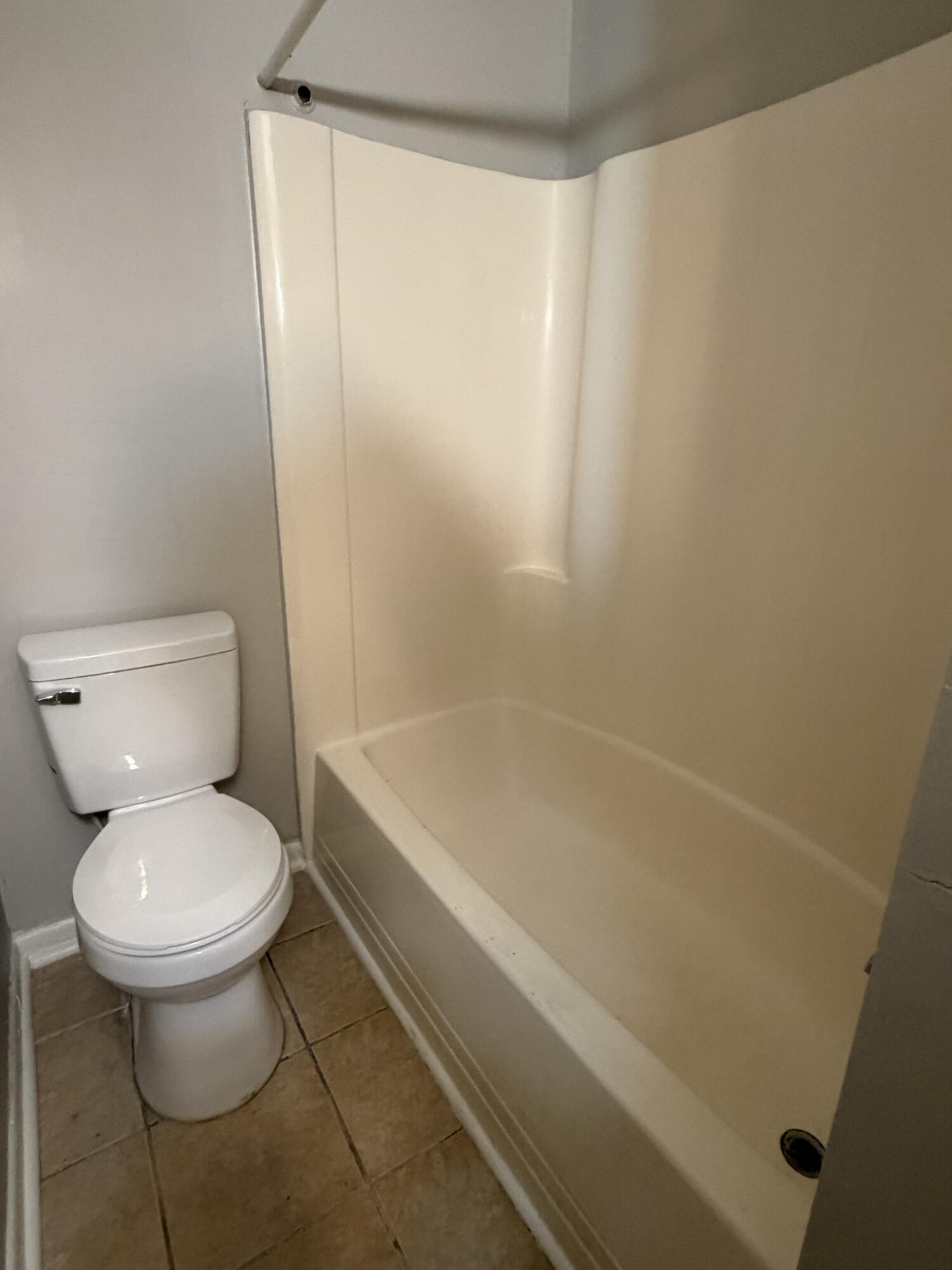 1614 Waring Road, Nw Property Photo 7