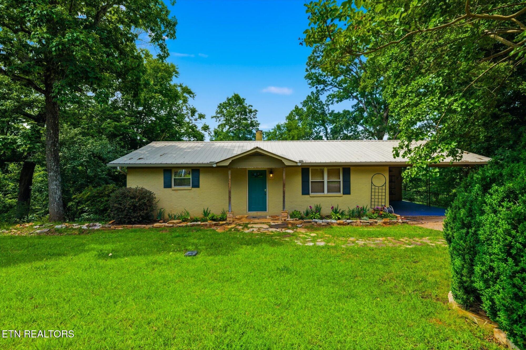 477 Perimeter Rd Property Photo 1