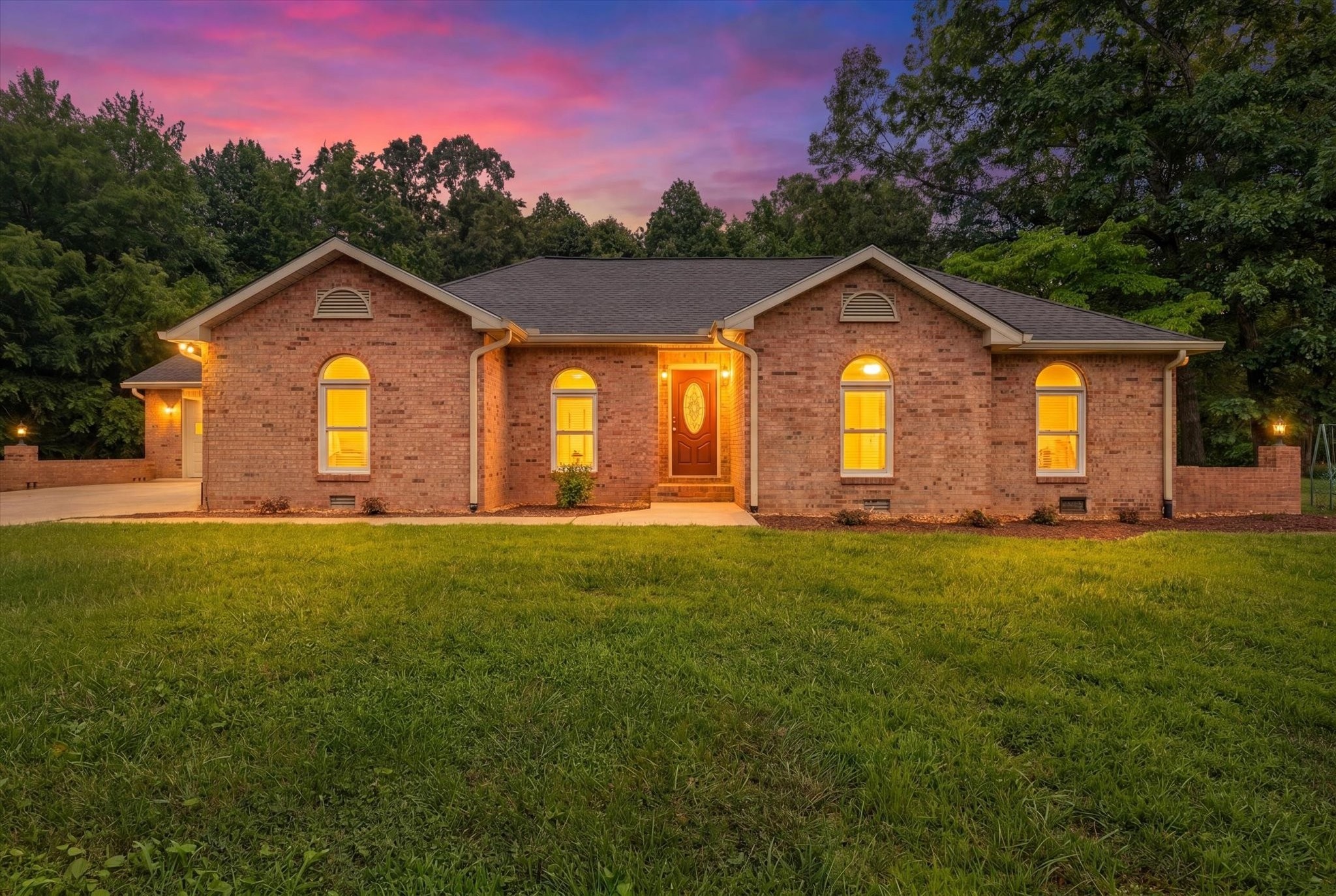 3549 Thomasville Rd Property Photo 1