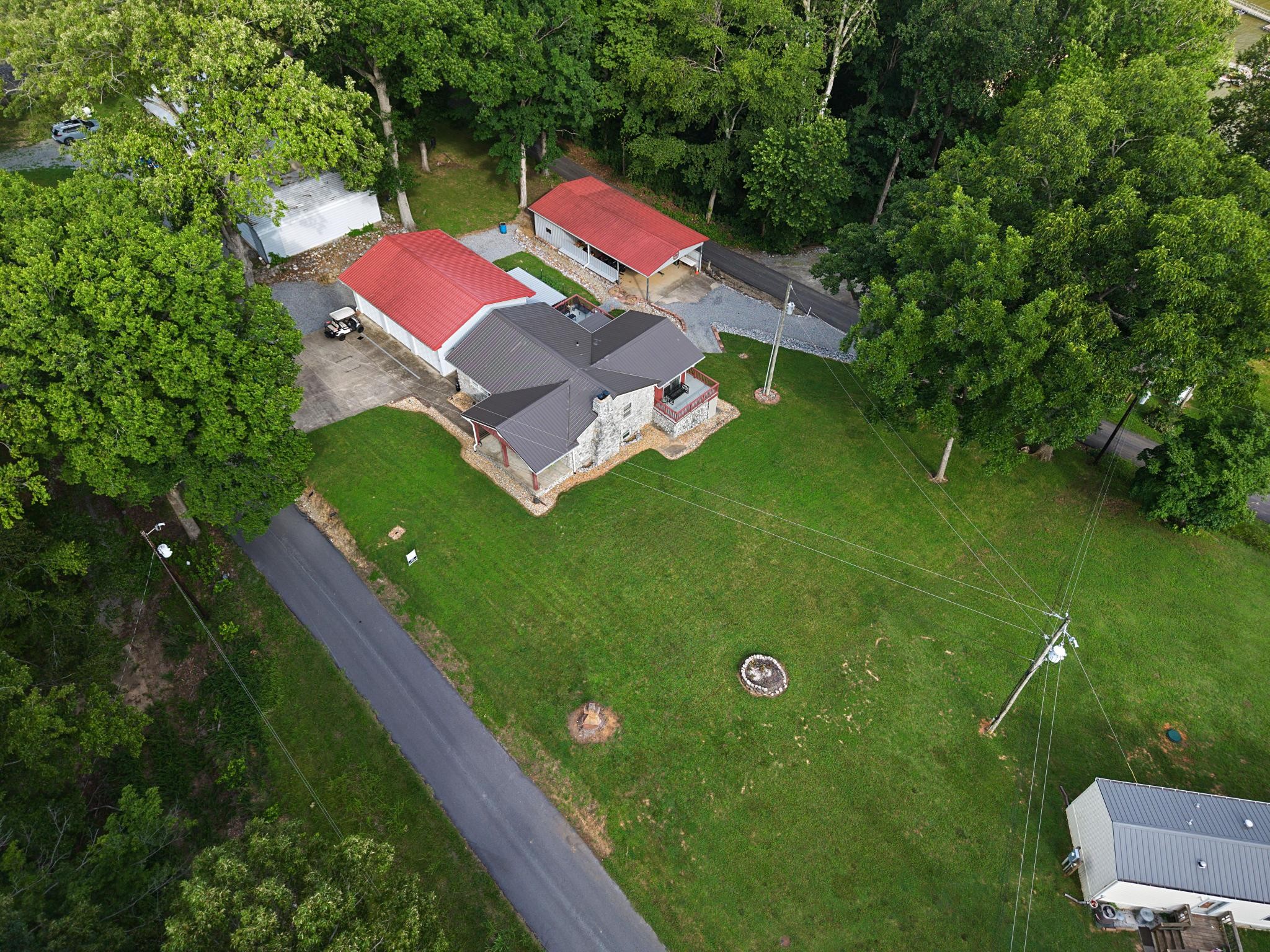 751 Ridge Dr Property Photo 1