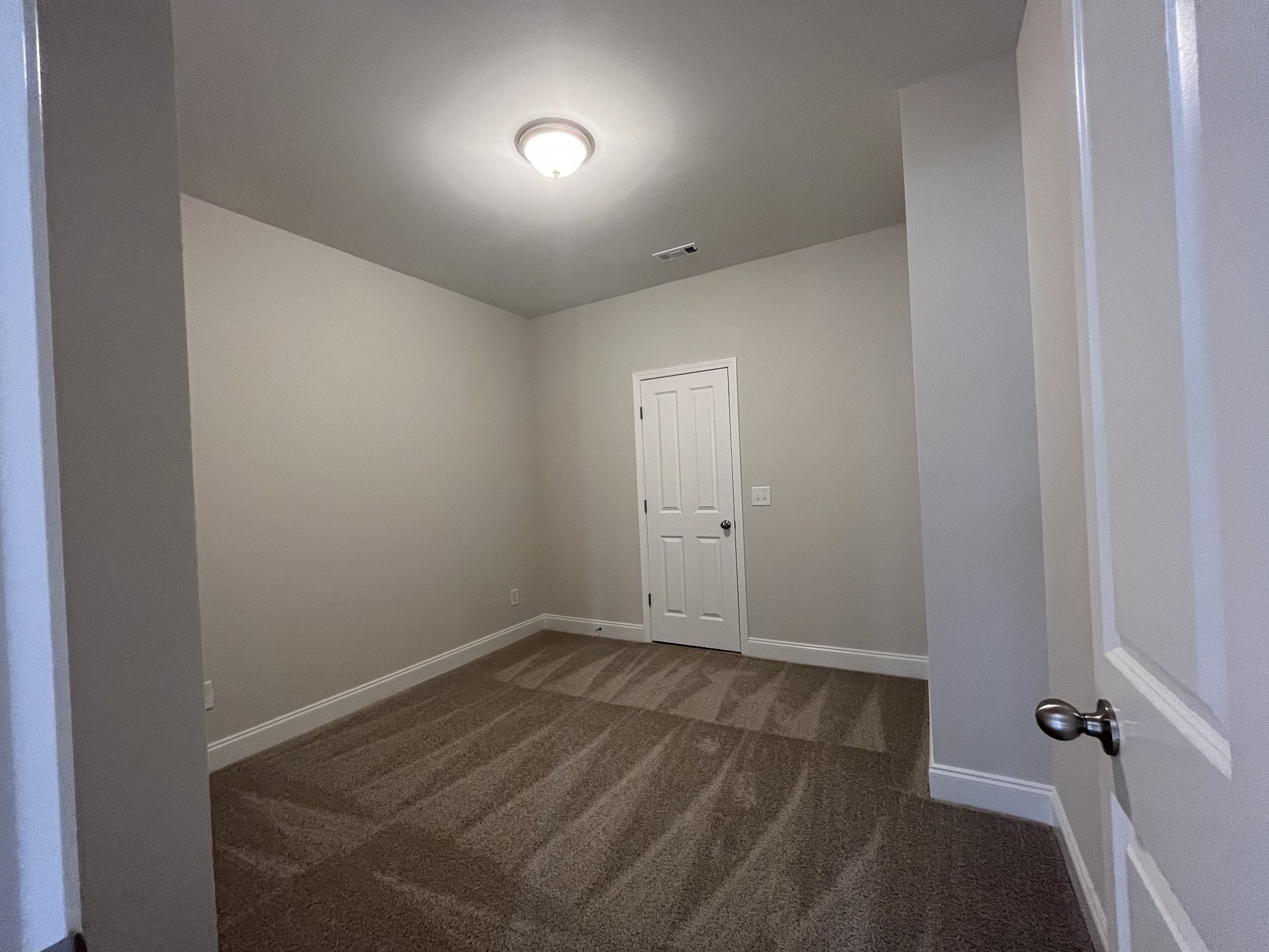 305 Caxton Alley Property Photo 12