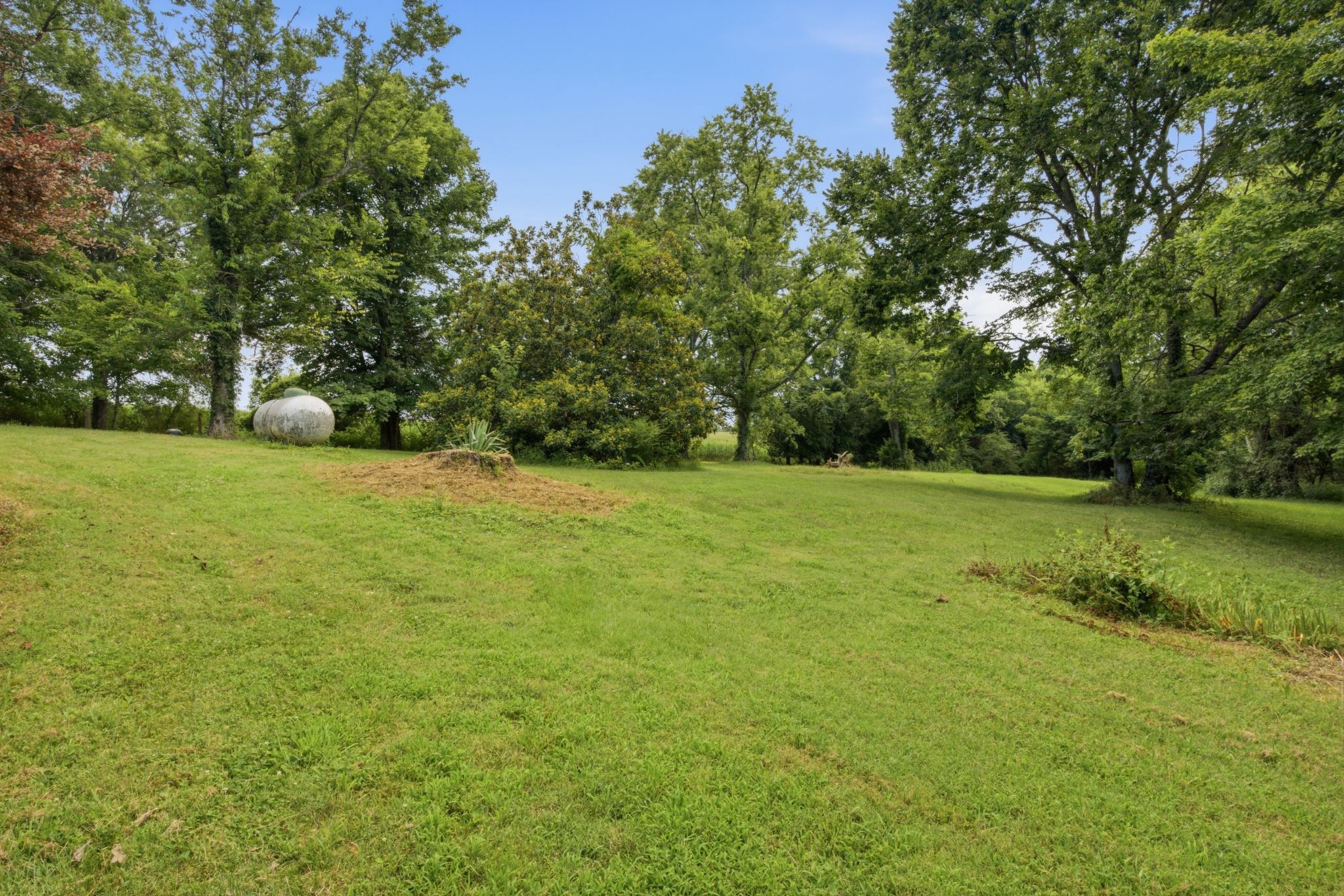 145 Crenshaw Rd Property Photo 5