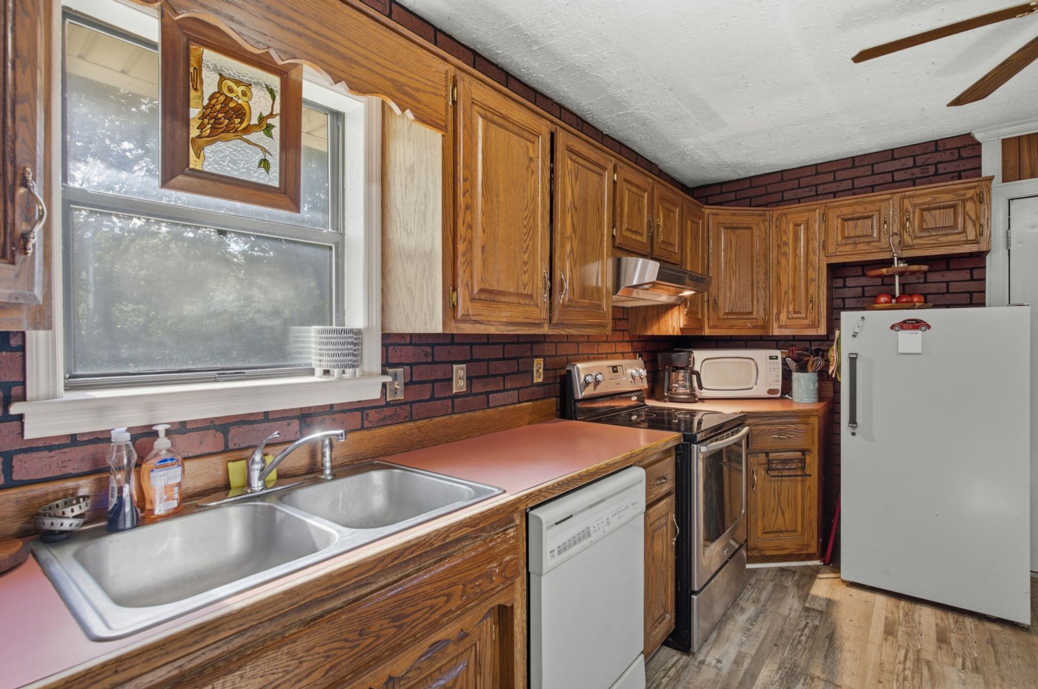 145 Crenshaw Rd Property Photo 13