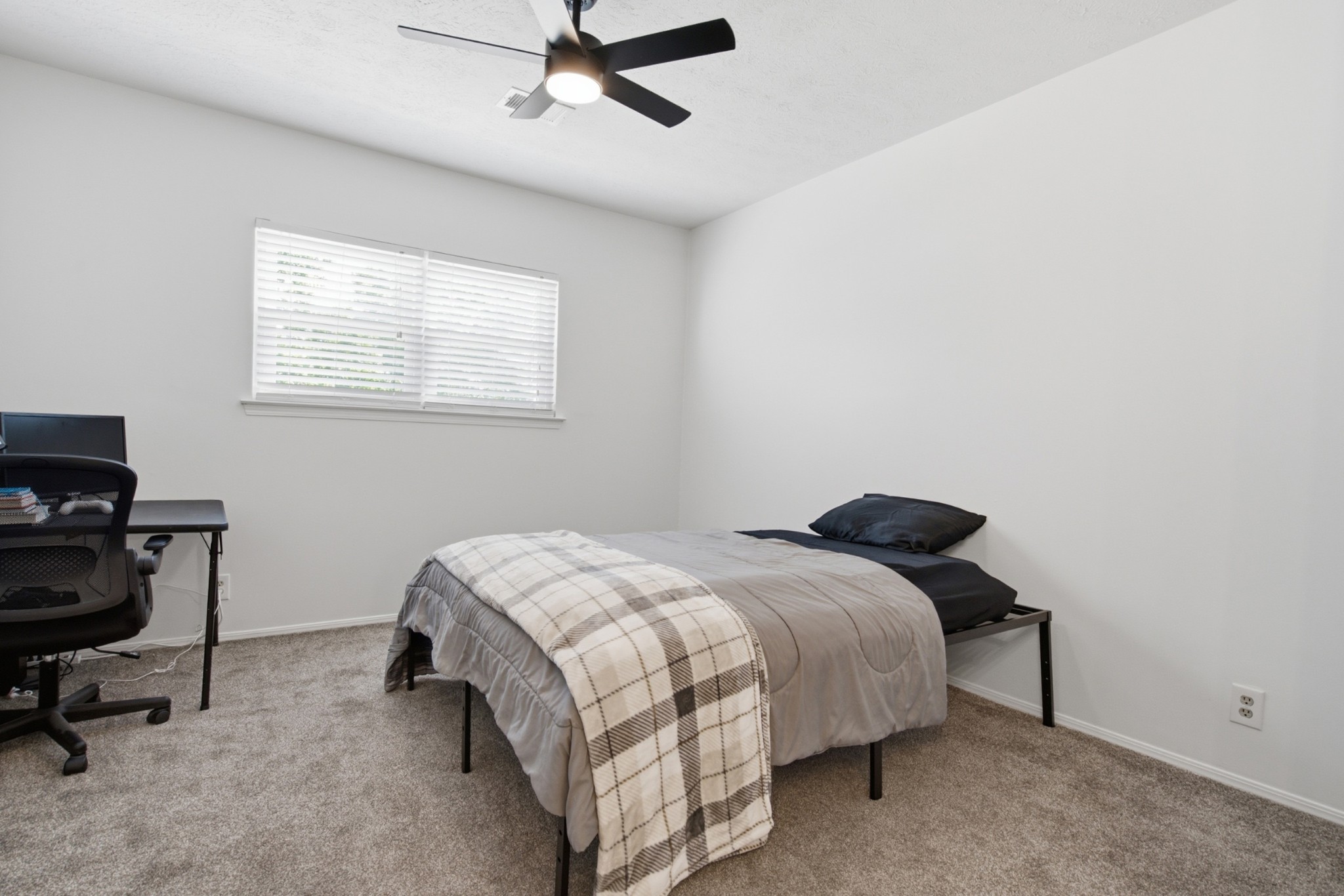 903 Rachels Pl Property Photo 23
