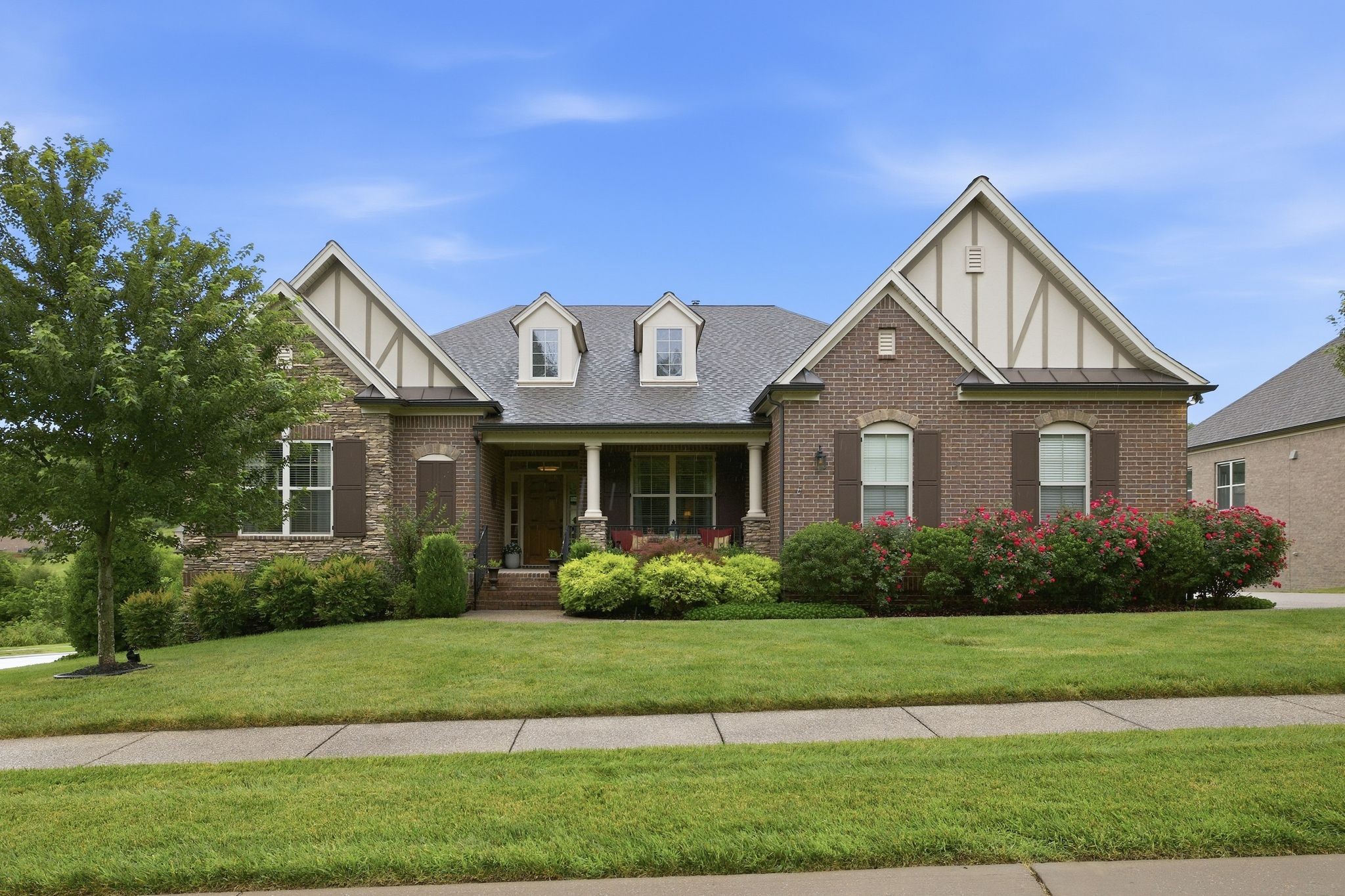 7056 Crimson Leaf Ln Property Photo 1