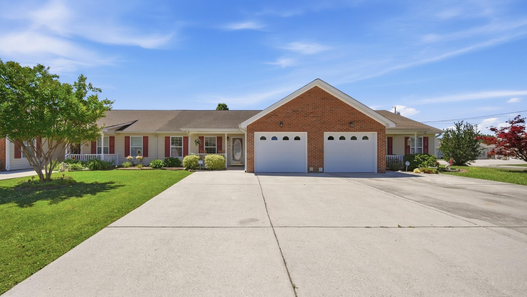 72 Anchor Drive Property Photo 1
