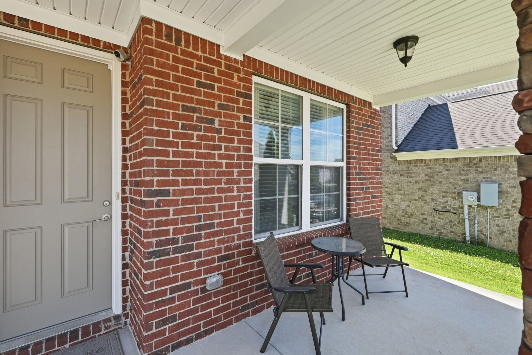 214 Campbell Cir Property Photo 3