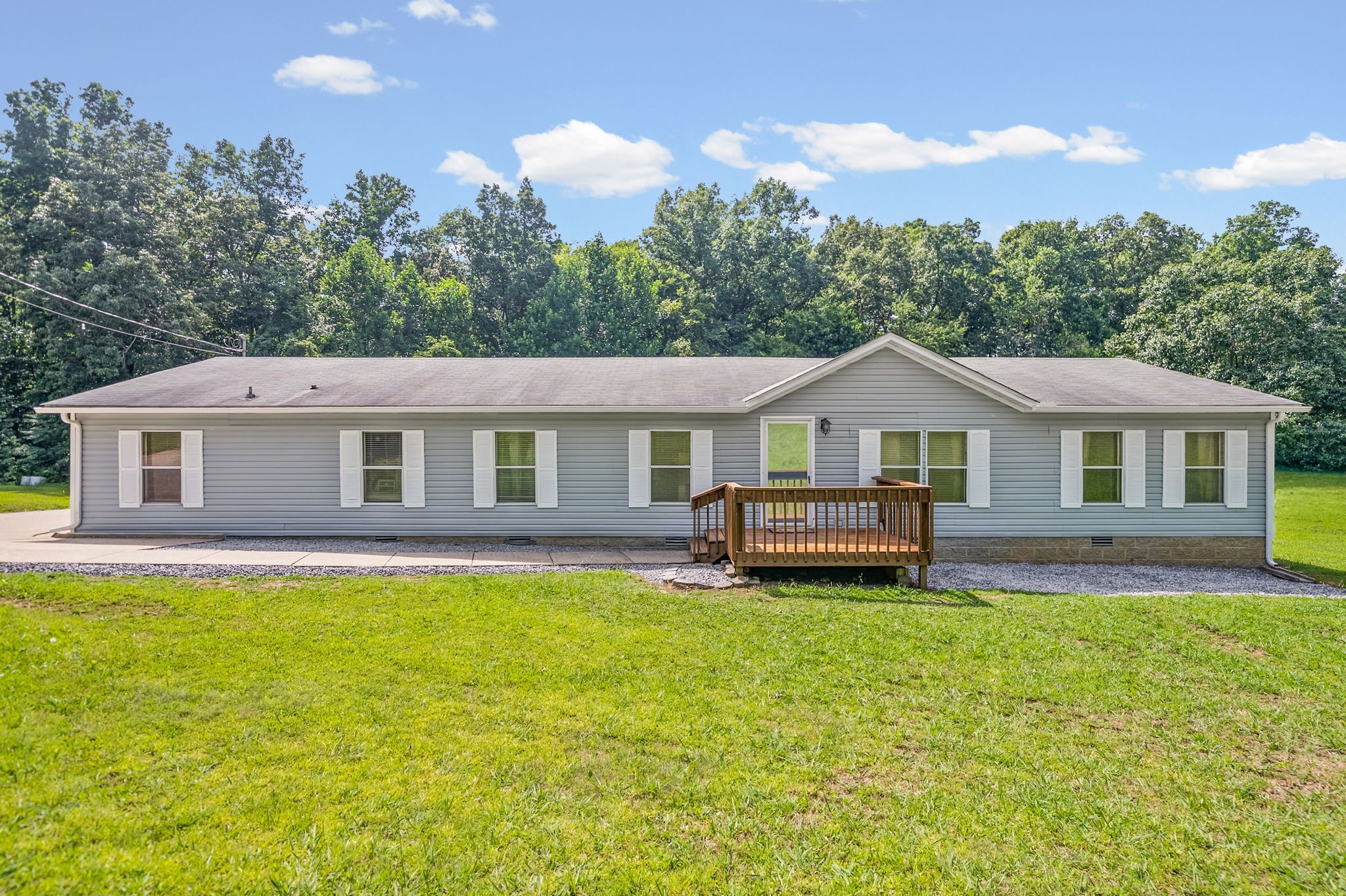 4736 Mickle Ln Property Photo 4