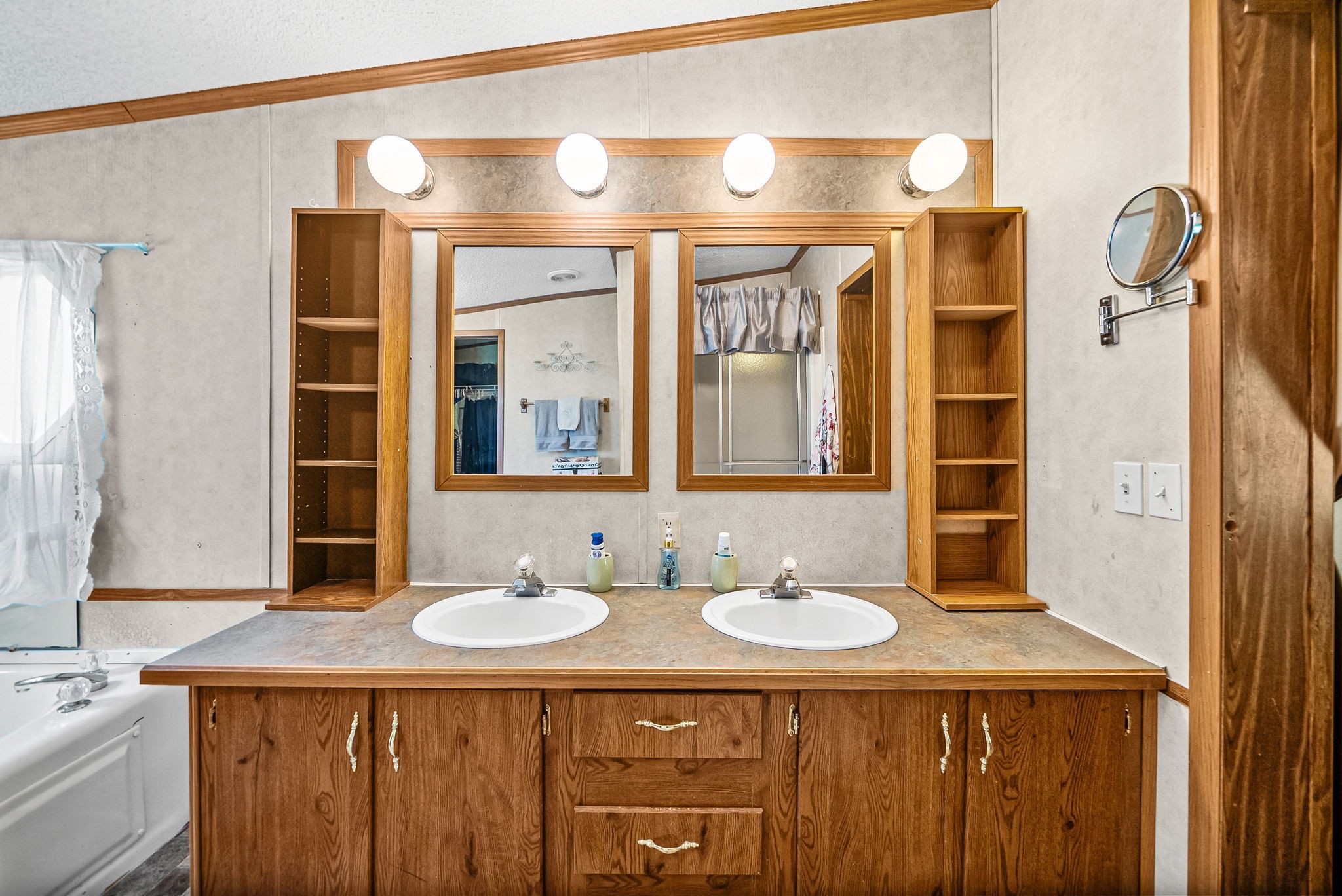 4736 Mickle Ln Property Photo 25