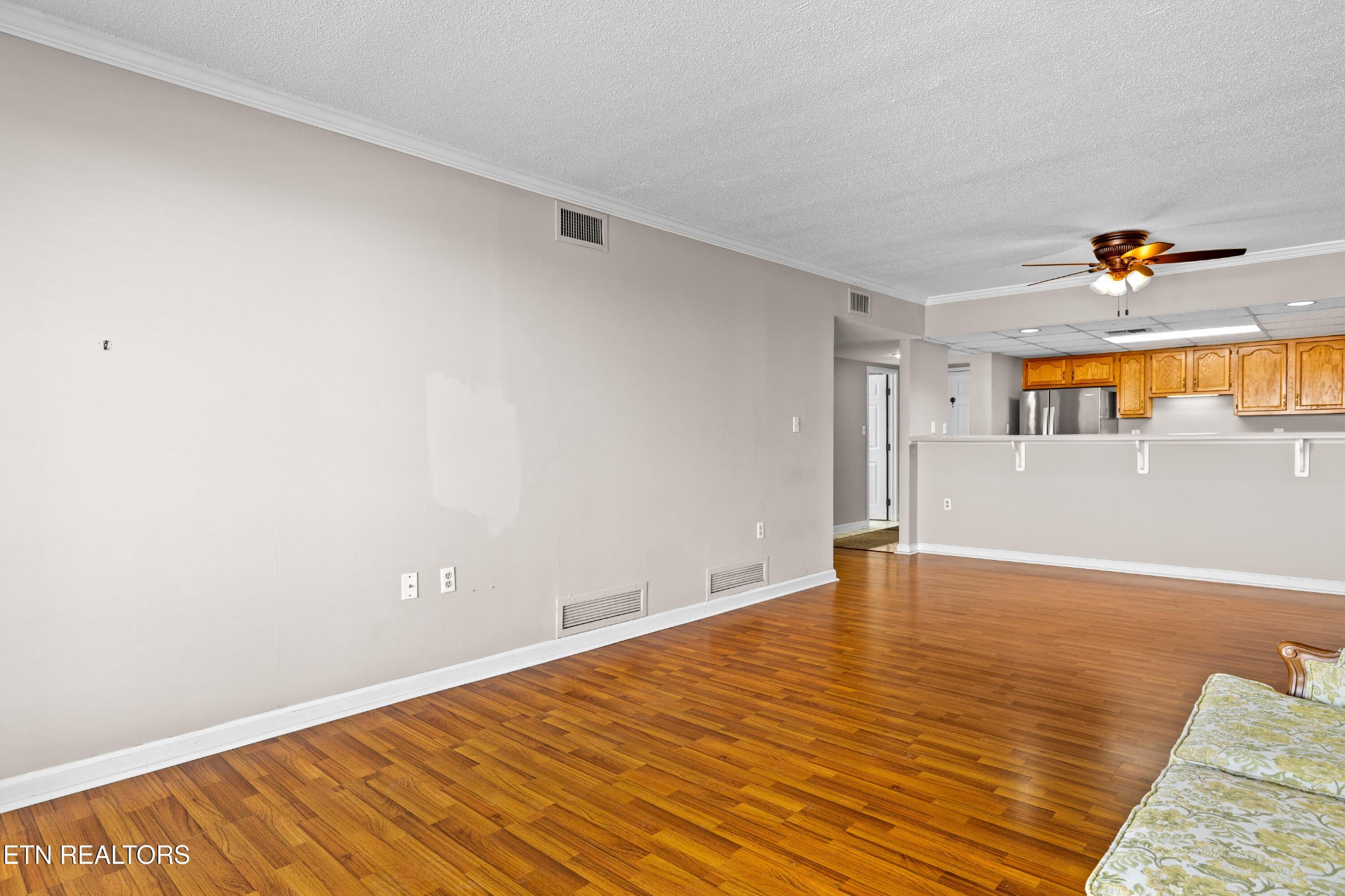 111 Regal Tower Property Photo 8