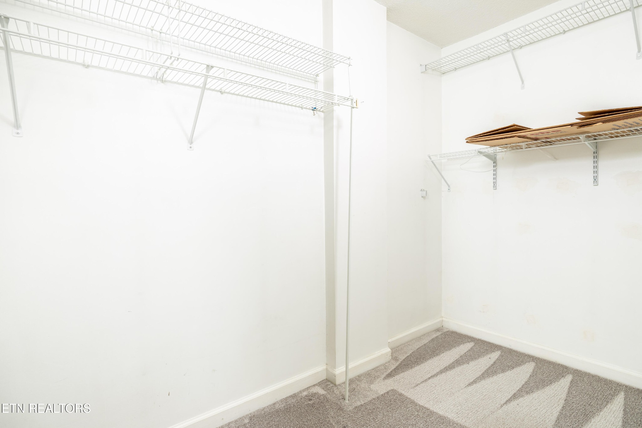 111 Regal Tower Property Photo 12