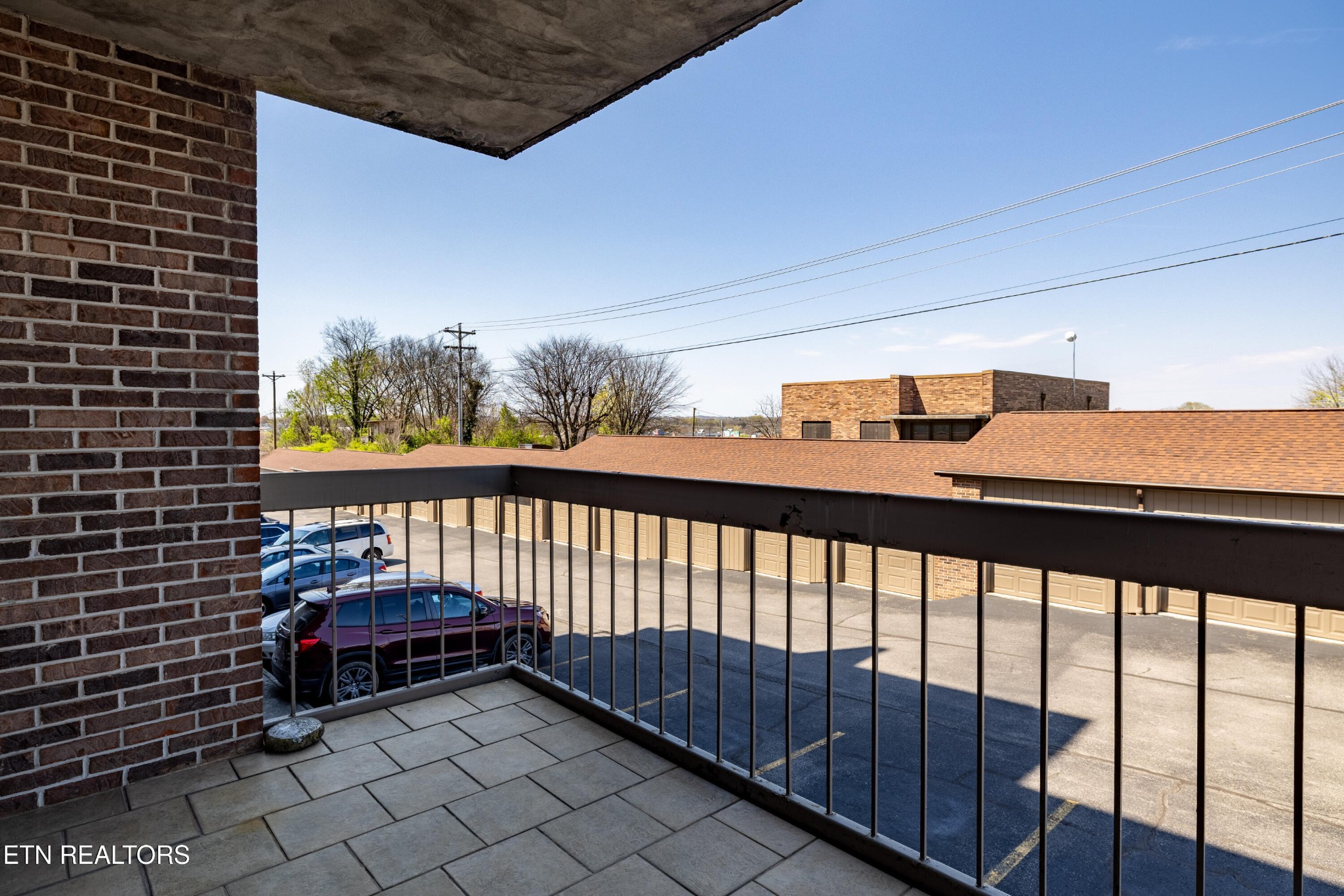 111 Regal Tower Property Photo 19