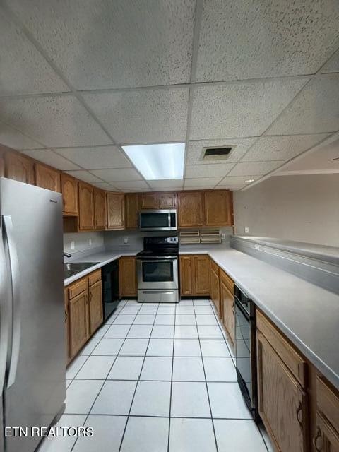 111 Regal Tower Property Photo 29