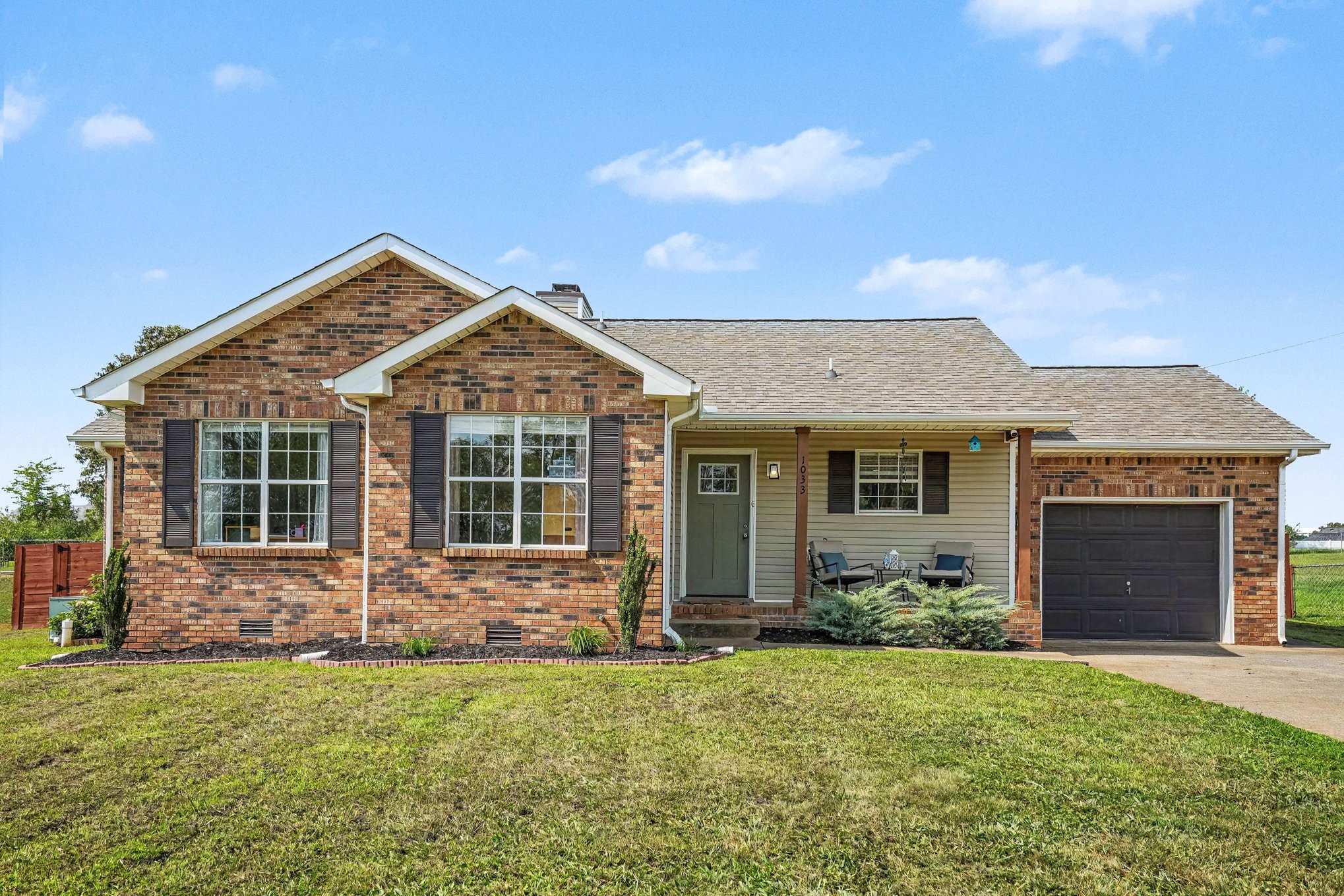 1033 Tylertown Rd Property Photo 1