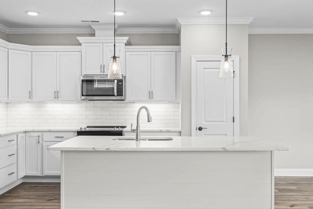 2884 Discovery Drive, Nw Property Photo 5