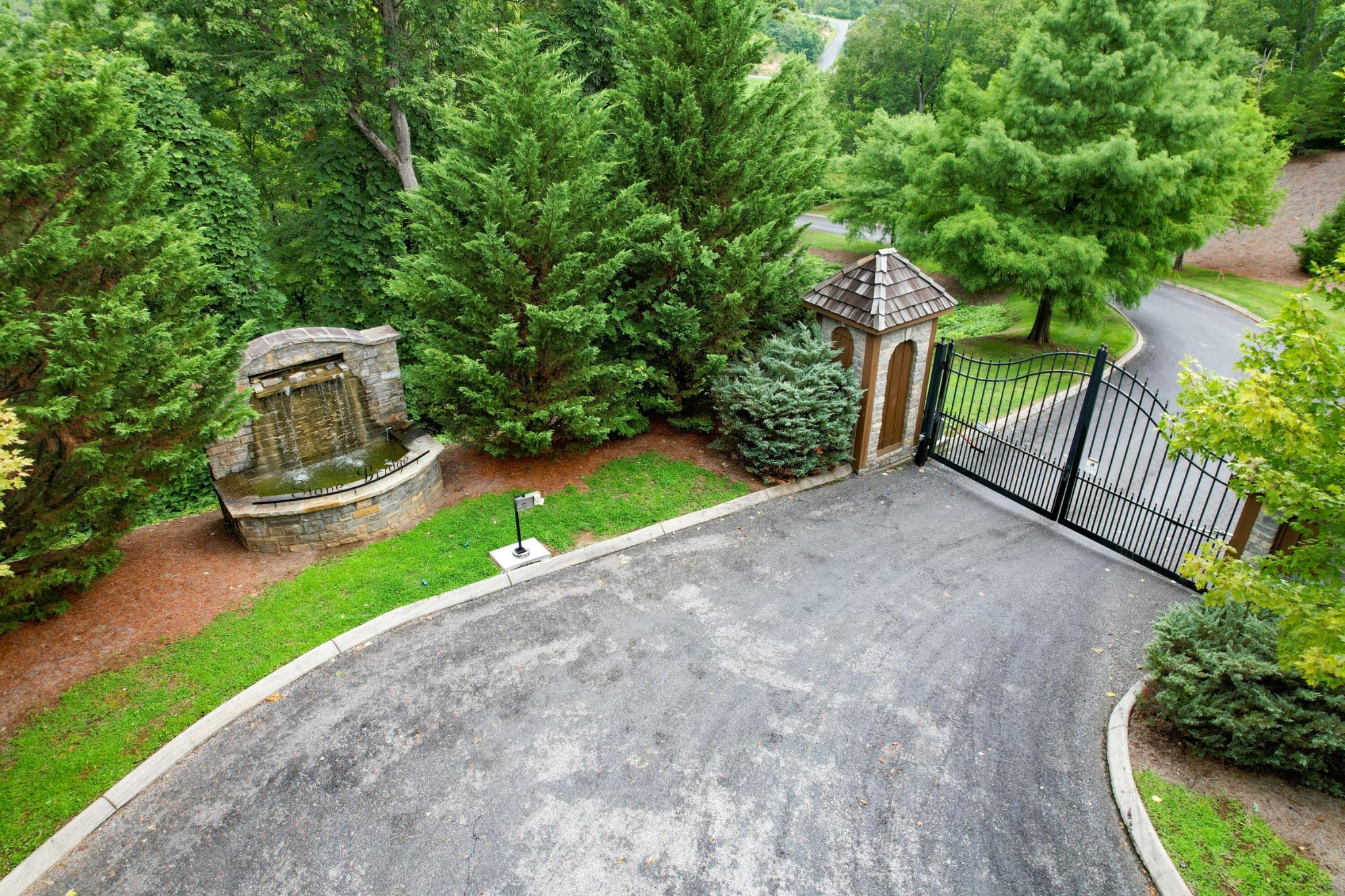 79 Stone Bridge Dr Property Photo 10
